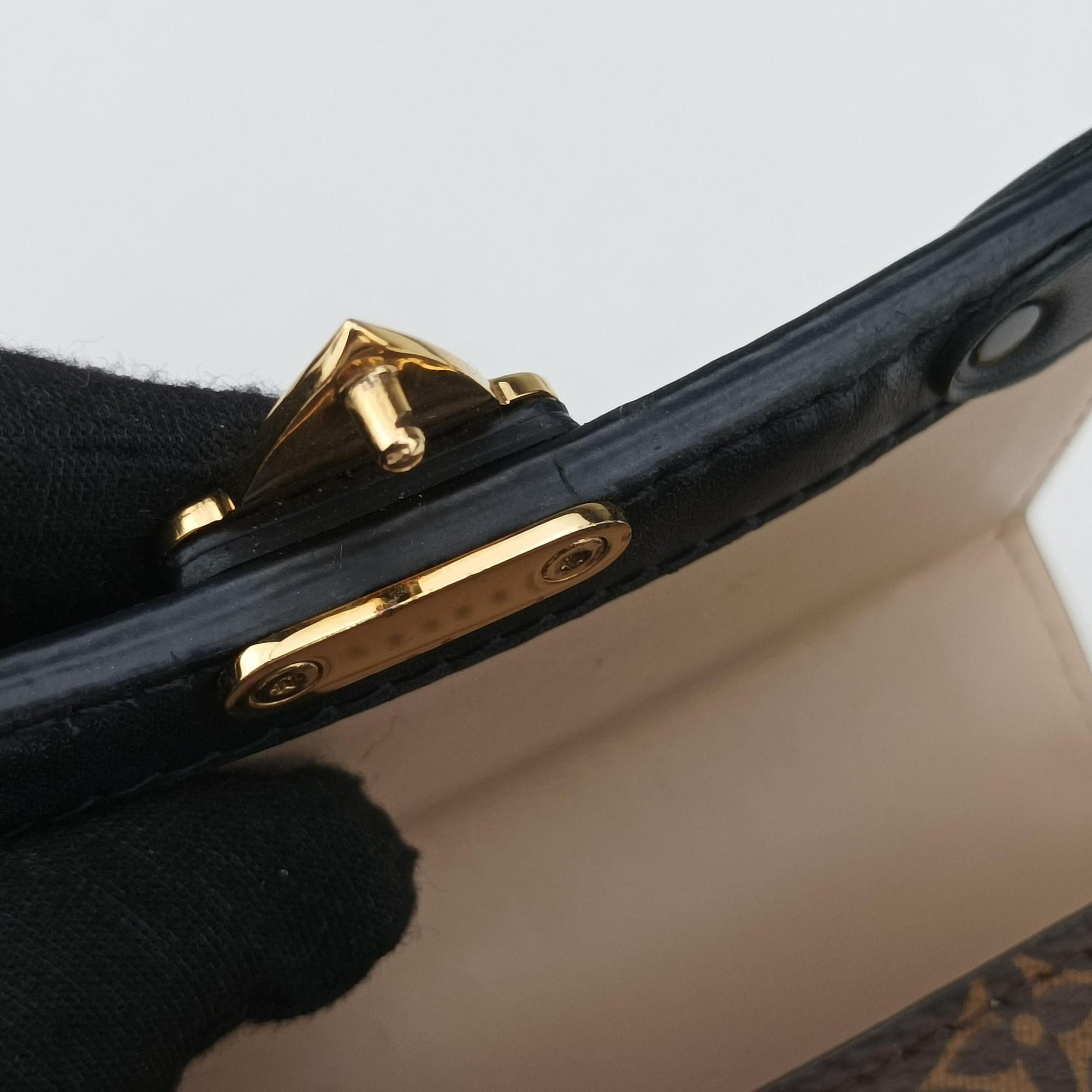 Pre-owned Louis Vuitton Vertical Trunk Pochette Brown×Black Monogram Canvas x leather M63913 shoulderbag | stylenewstar