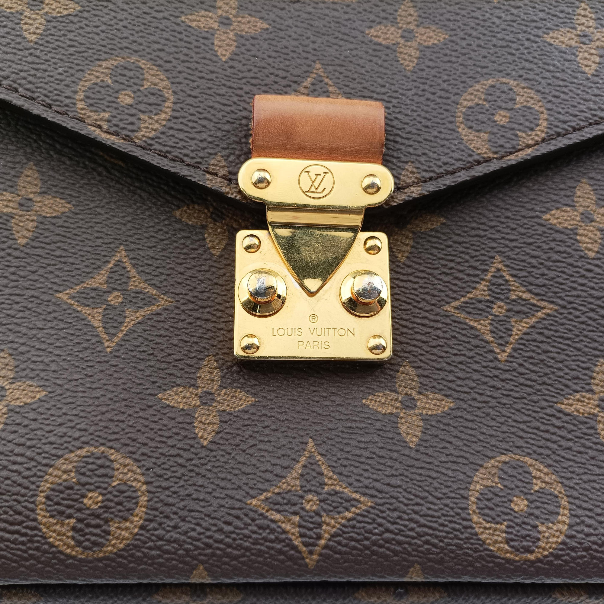 Pre-owned Louis Vuitton Pochette Metis MM Brown Monogram Canvas M44875 shoulderbag | stylenewstar