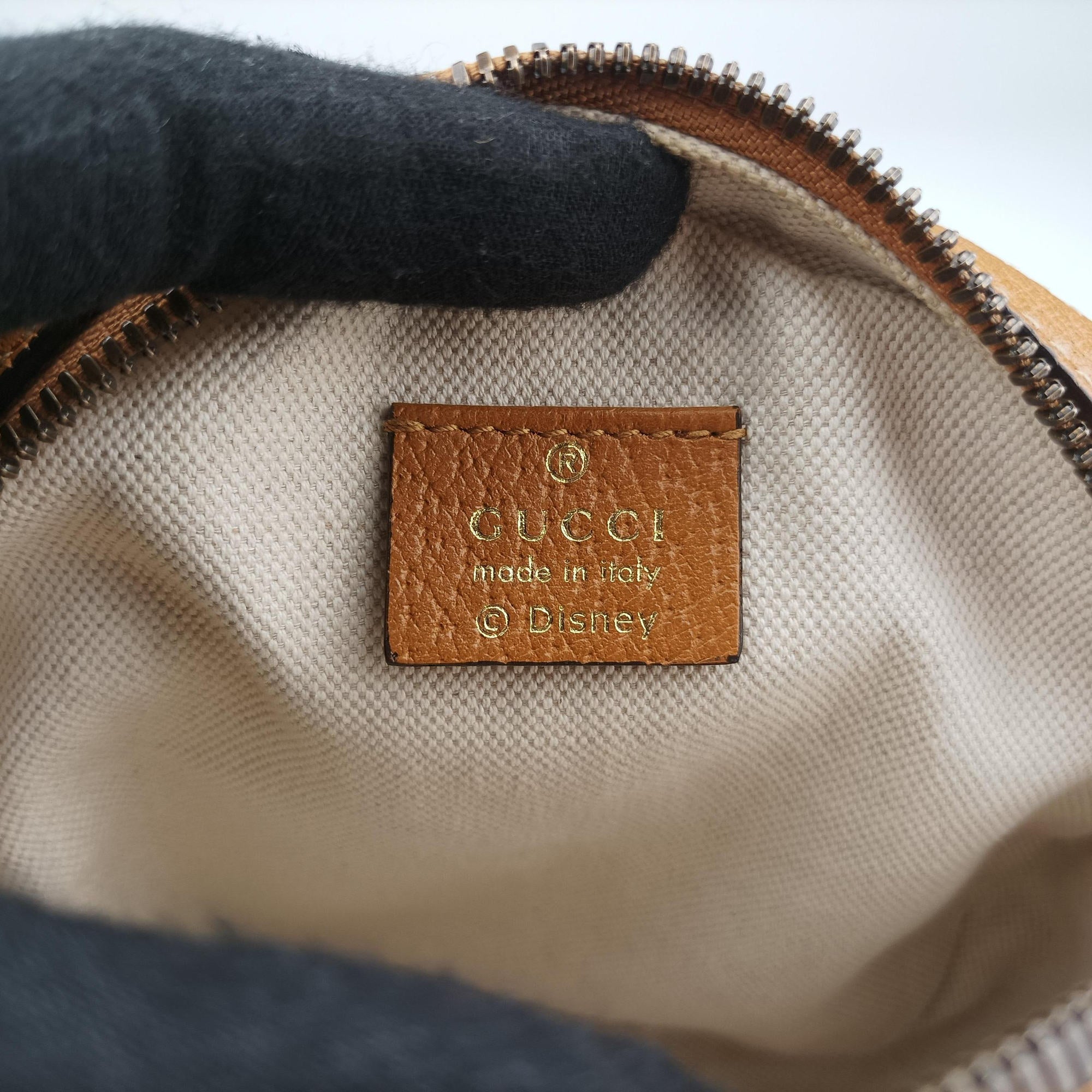 Pre-owned Gucci DISNEY Collaboration Mickey Mouse Brown×multicolor PVC coated canvas×leather 603938 shoulderbag | stylenewstar