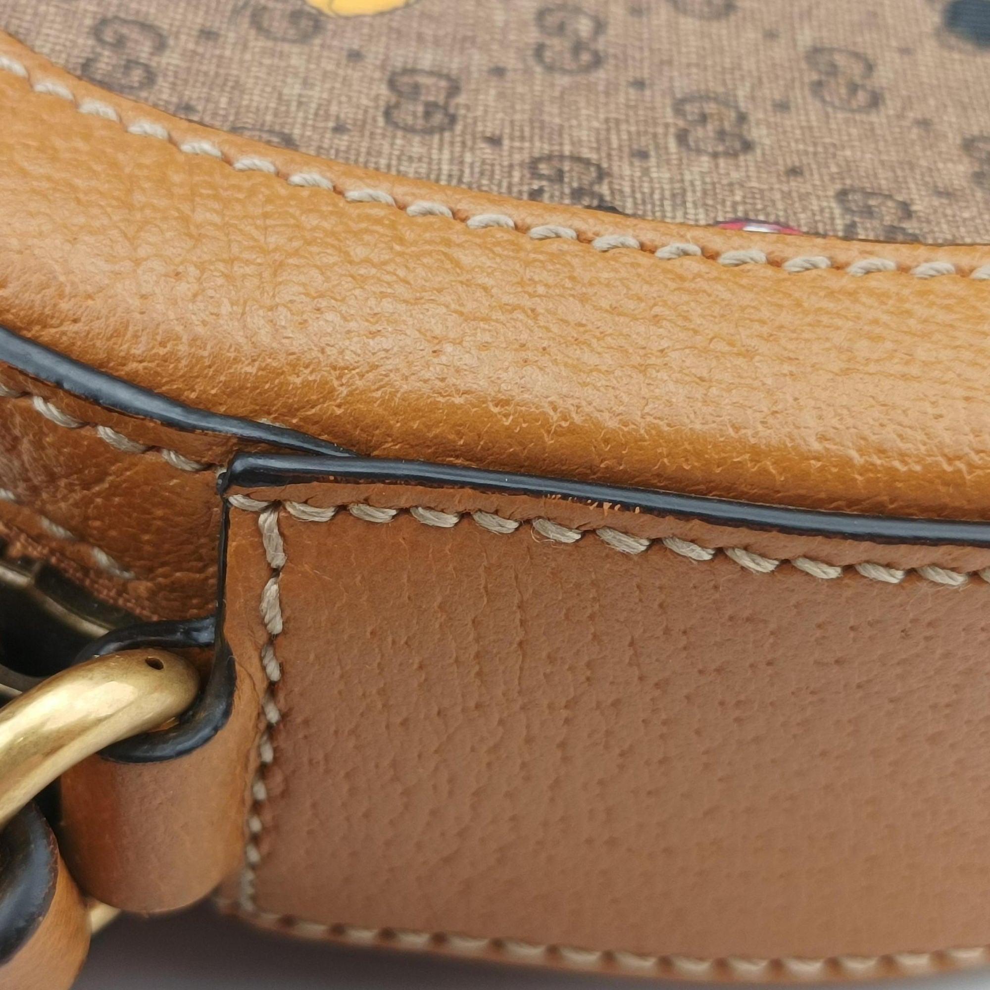 Pre-owned Gucci DISNEY Collaboration Mickey Mouse Brown×multicolor PVC coated canvas×leather 603938 shoulderbag | stylenewstar