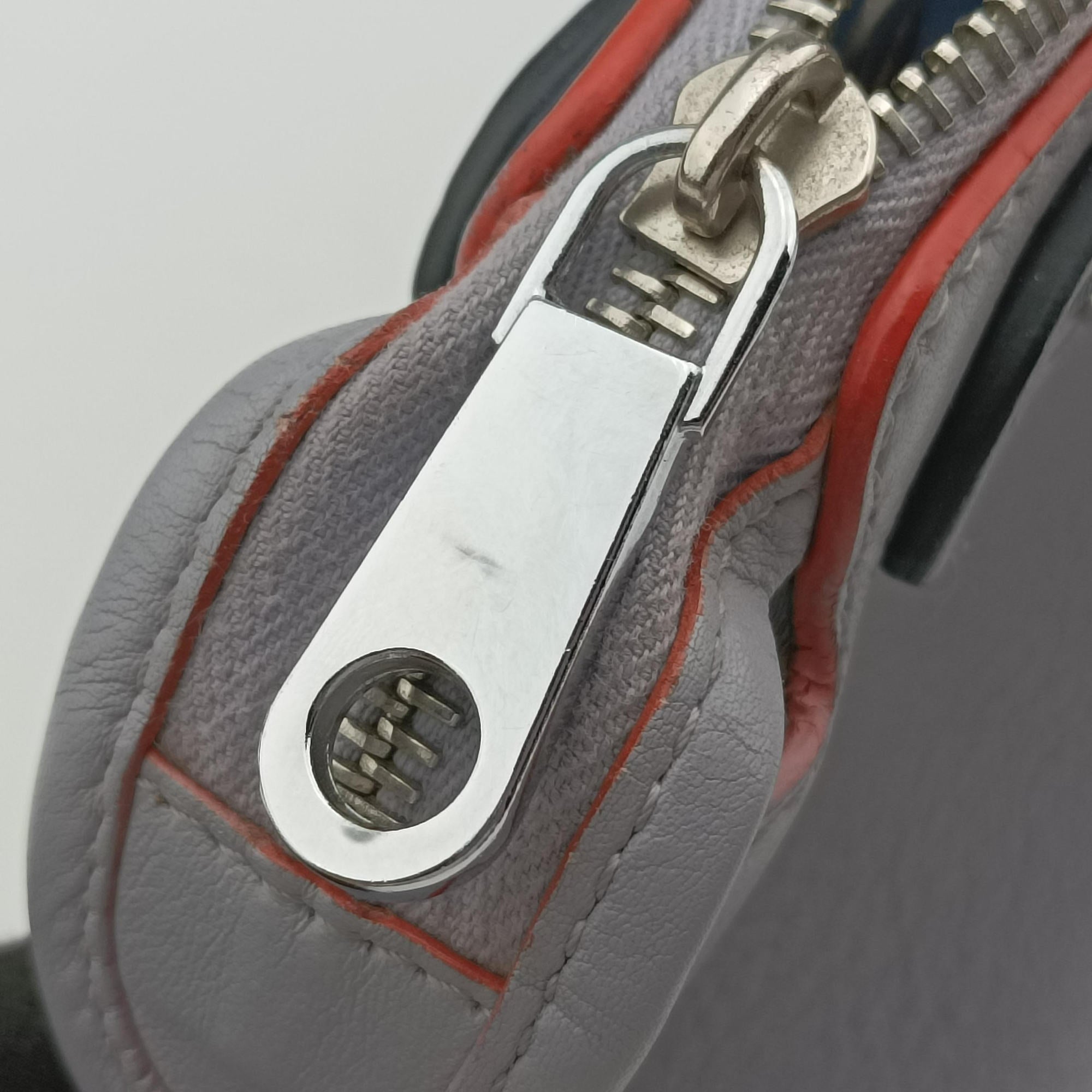 Pre-owned Fendi By the Way Gray × Multi Leather 8BL135 handbag | stylenewstar