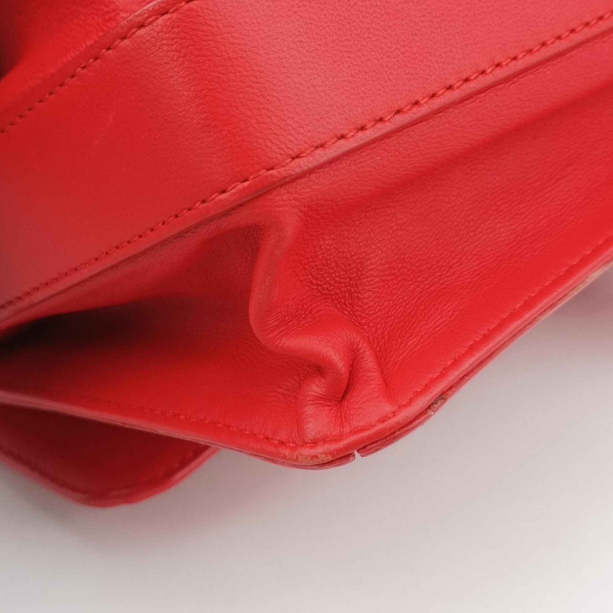 Pre-owned Bottega Veneta Intrecciato Rialto Red lambskin  shoulderbag | stylenewstar