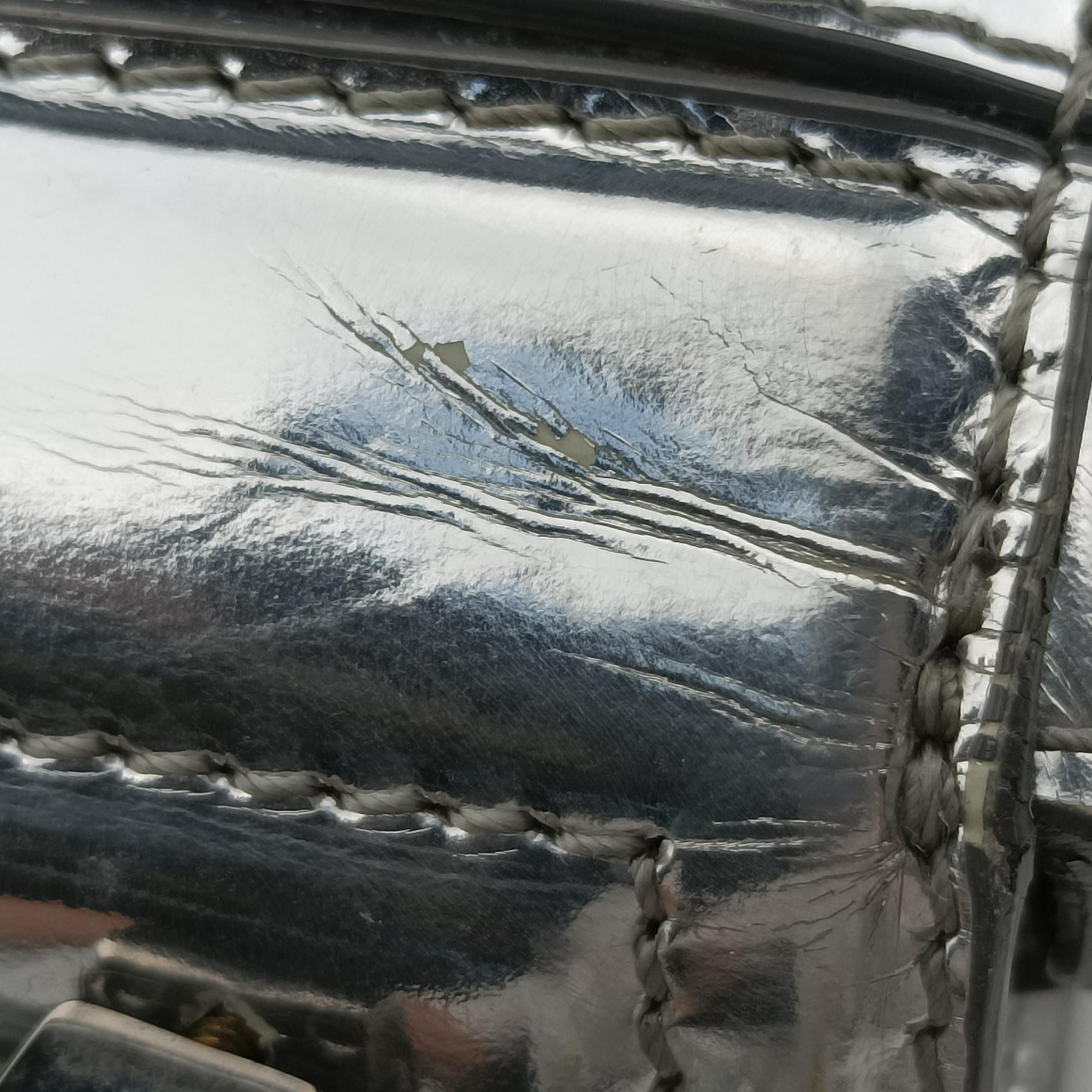 Pre-owned Givenchy Pandora Box Silver Patent Leather  shoulderbag | stylenewstar