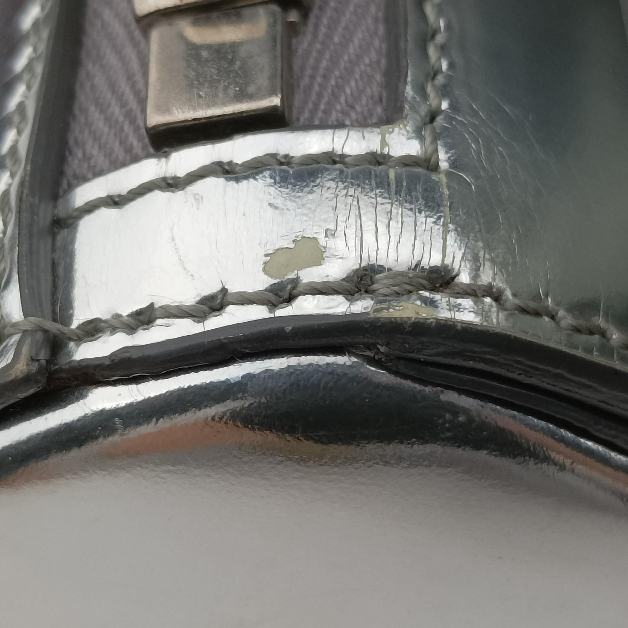 Pre-owned Givenchy Pandora Box Silver Patent Leather  shoulderbag | stylenewstar