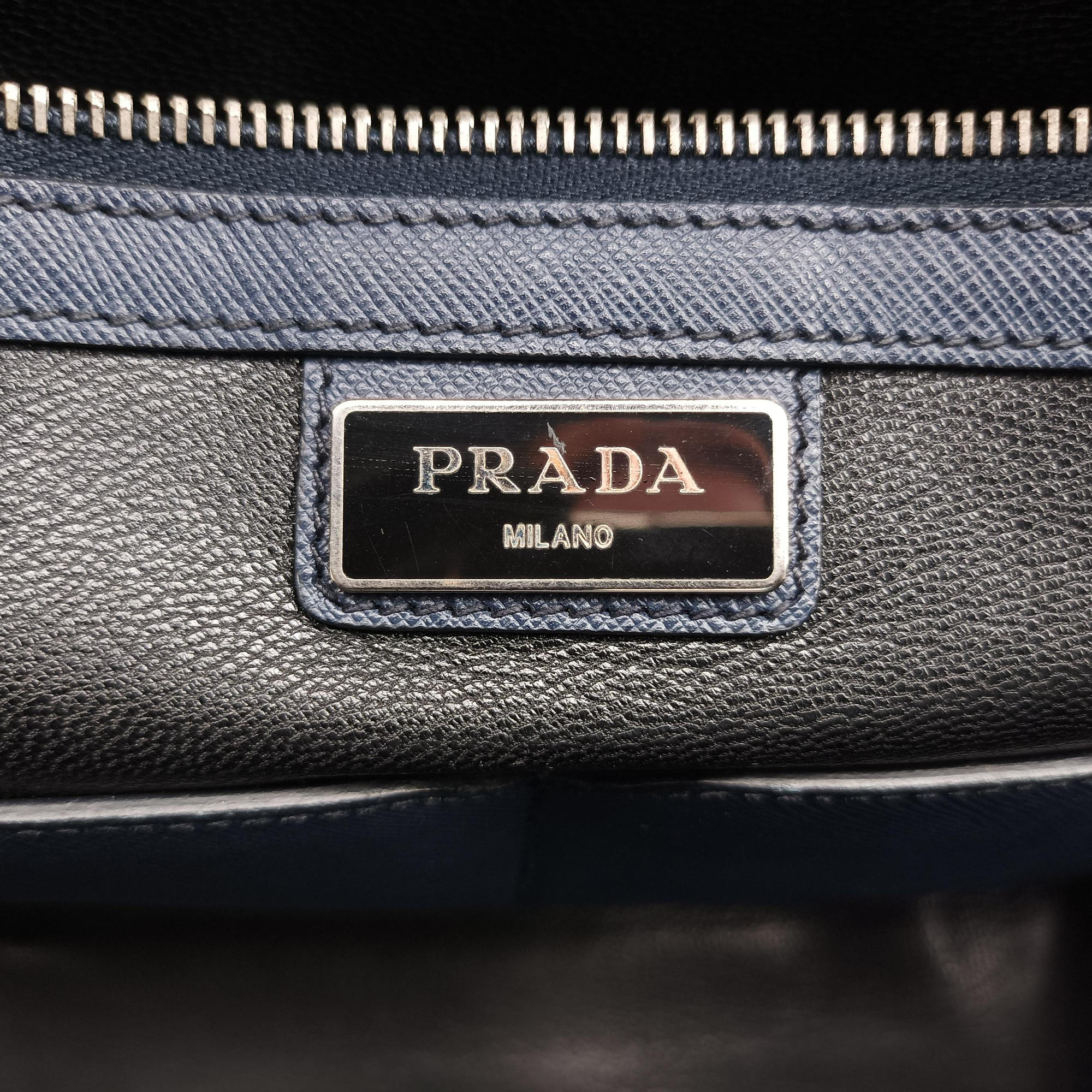 Pre-owned Prada business bag briefcase Navy SAFFIANO Leather 2VE363 handbag | stylenewstar