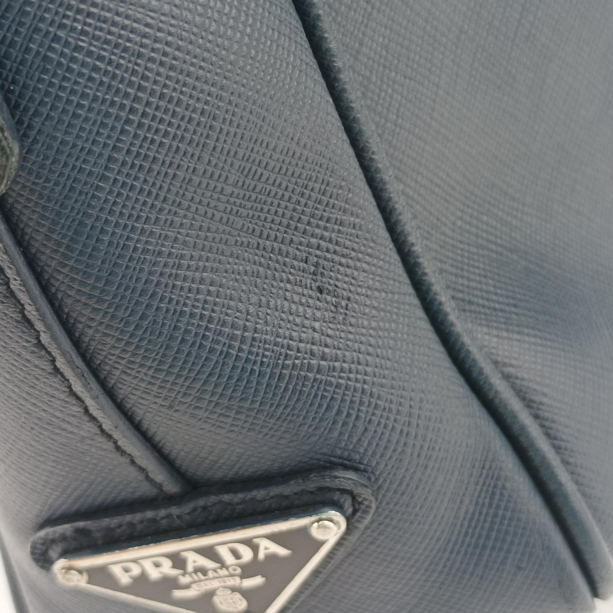 Pre-owned Prada business bag briefcase Navy SAFFIANO Leather 2VE363 handbag | stylenewstar