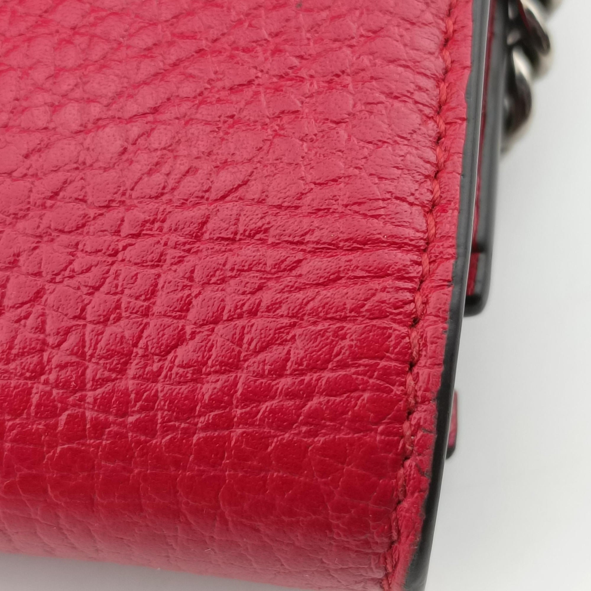 Secondhand Gucci Dionysus Red Leather 401231 shoulderbag | stylenewstar