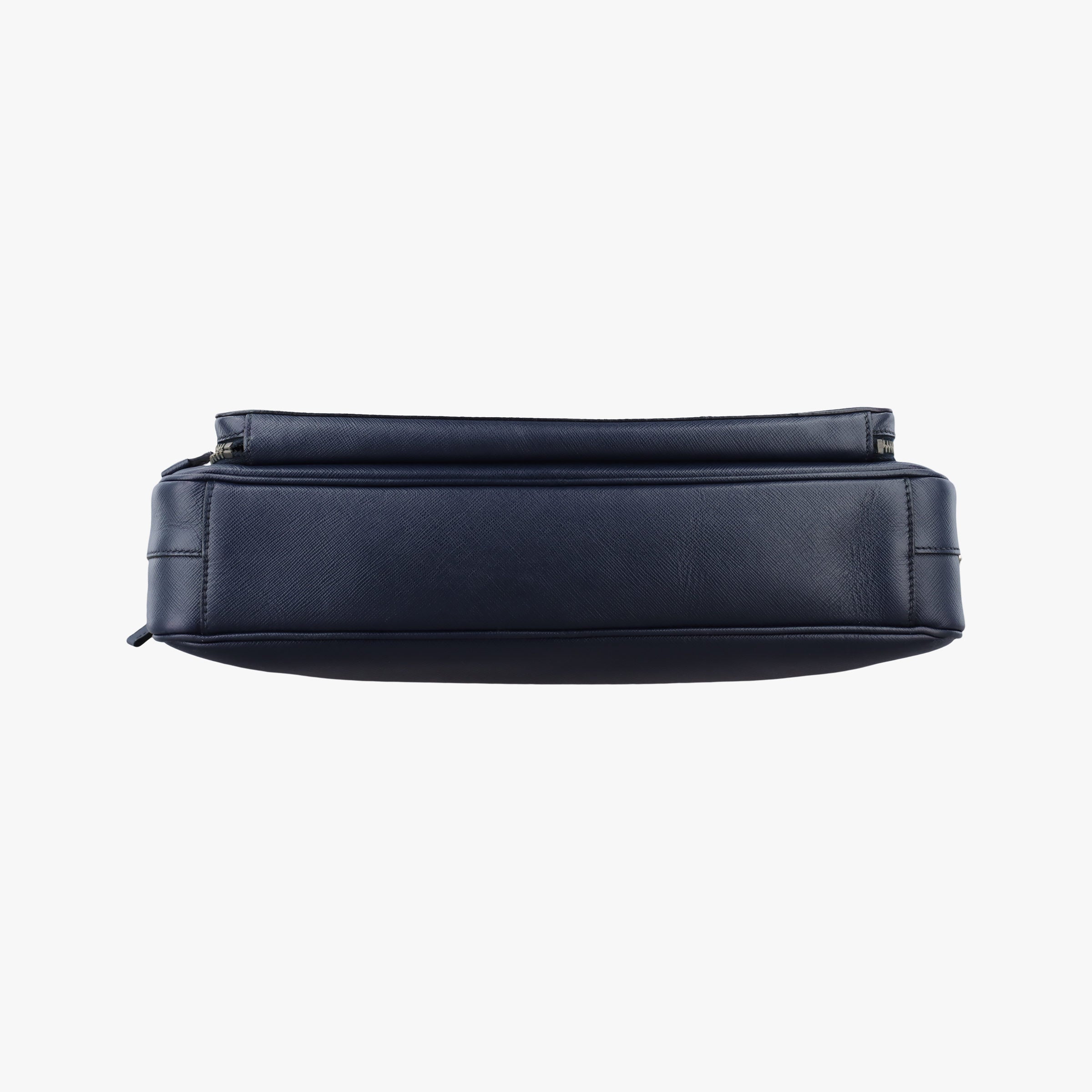 Secondhand Prada Triangle Logo Plate Navy Saffiano Leather  shoulderbag | stylenewstar