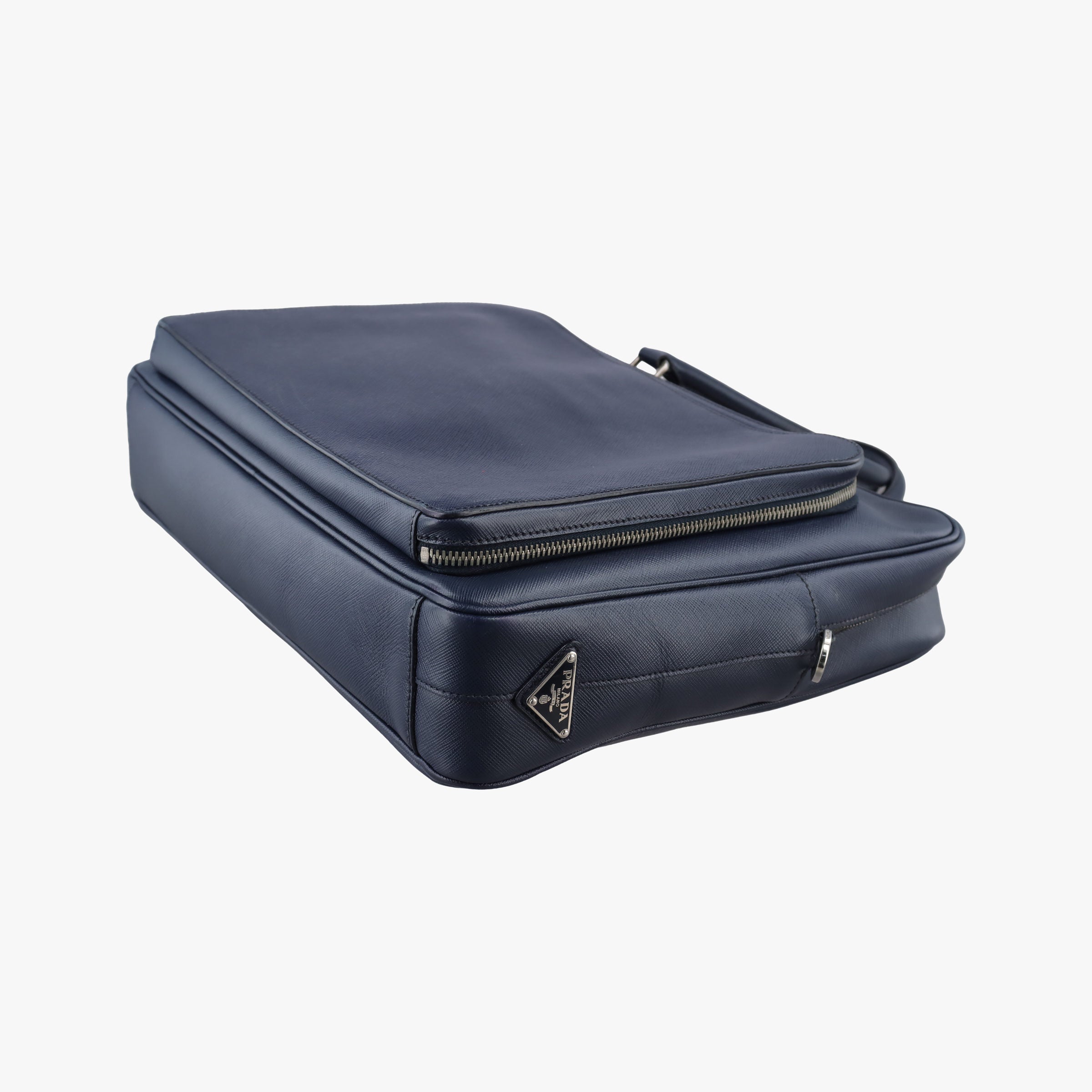 Secondhand Prada Triangle Logo Plate Navy Saffiano Leather  shoulderbag | stylenewstar
