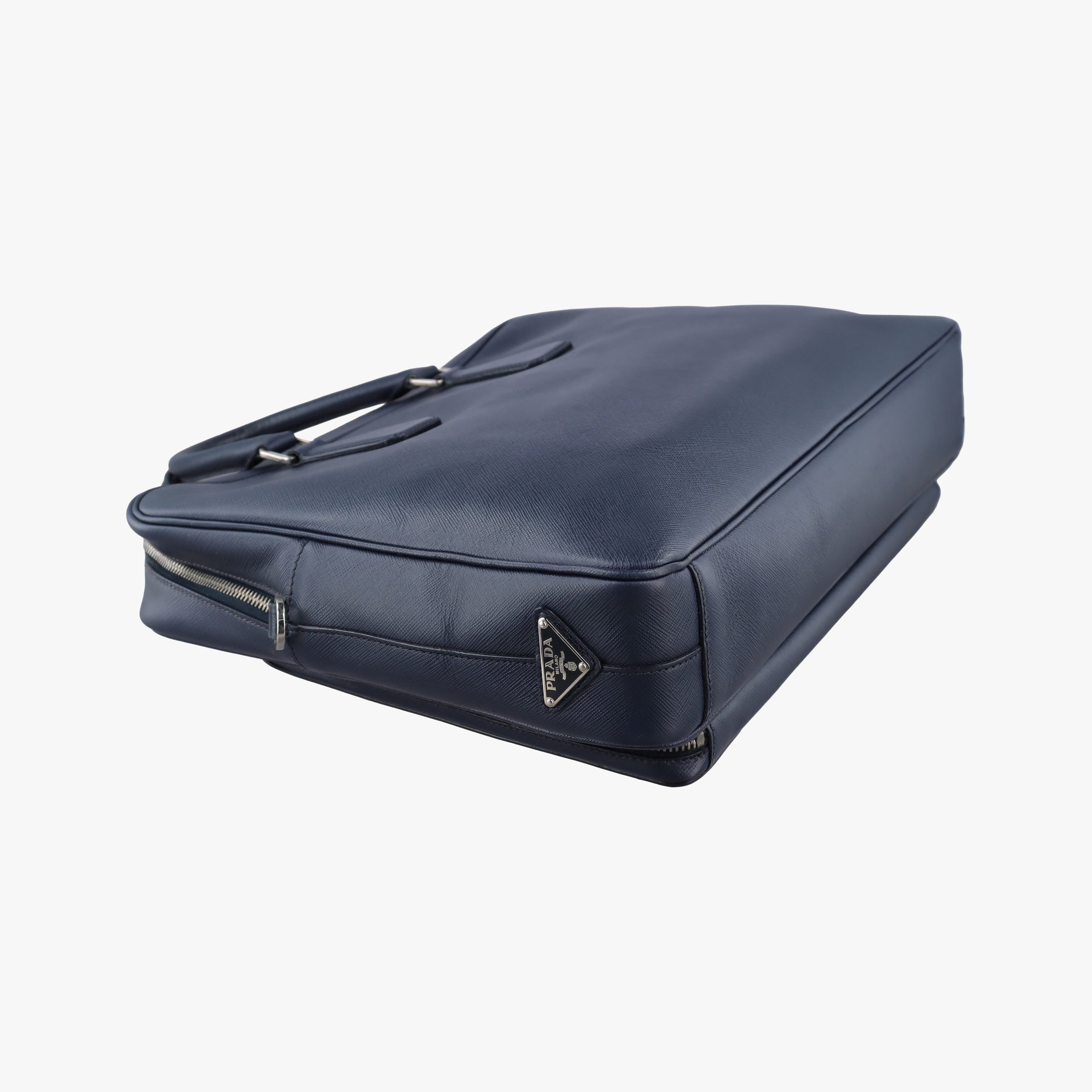 Secondhand Prada Triangle Logo Plate Navy Saffiano Leather  shoulderbag | stylenewstar
