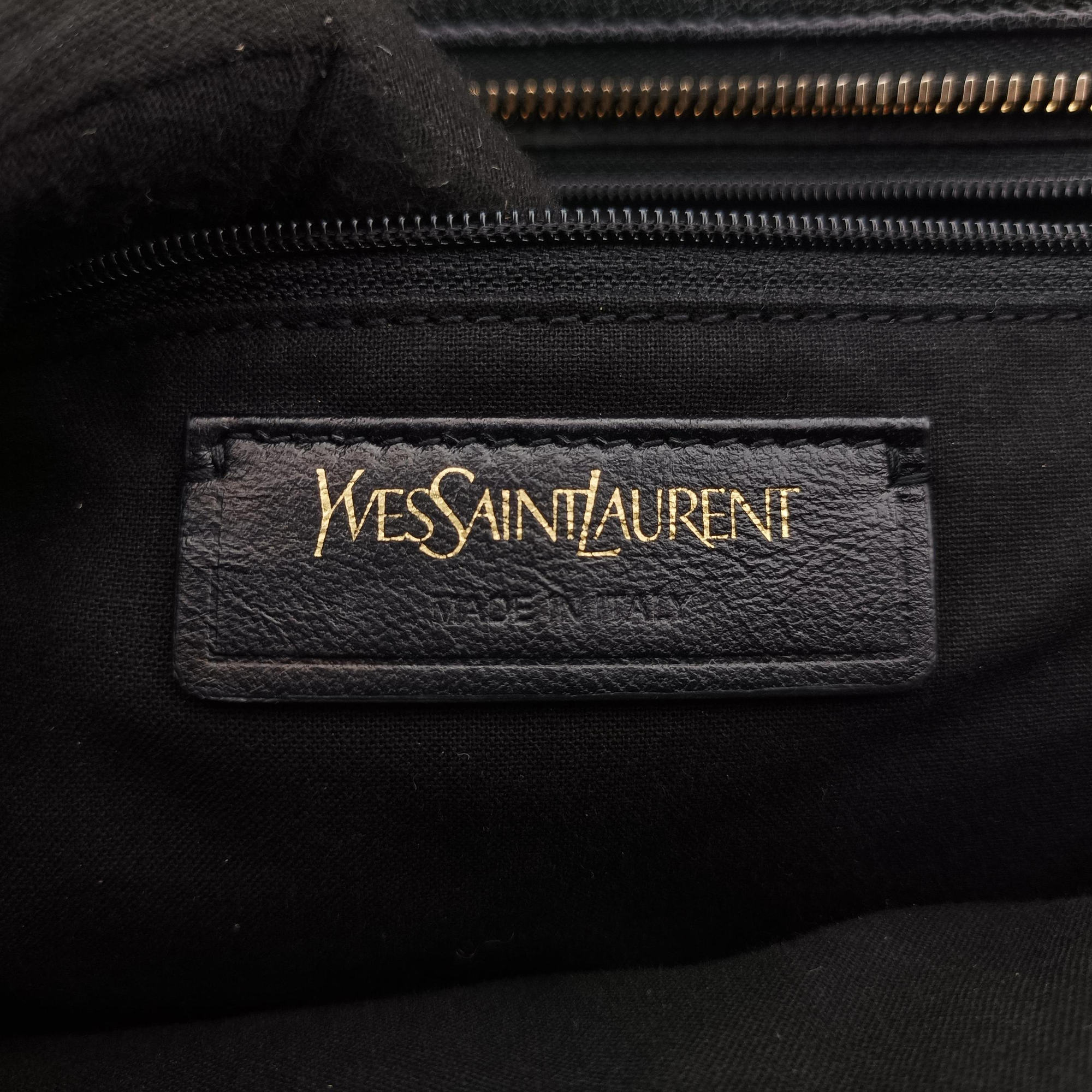Pre-owned Yves Saint Laurent Cabas ChYc Black Leather 400666 shoulderbag | stylenewstar
