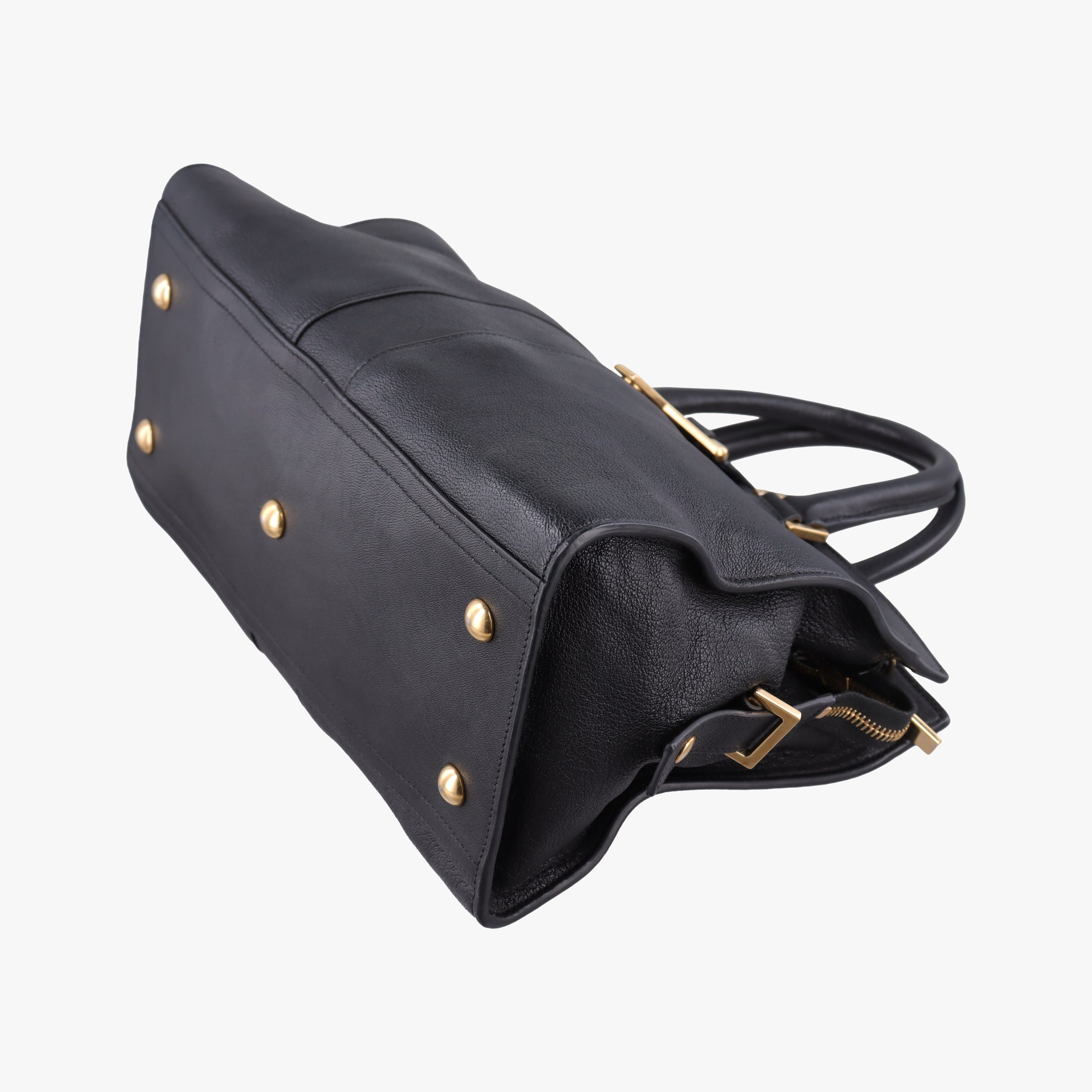 Pre-owned Yves Saint Laurent Cabas ChYc Black Leather 400666 shoulderbag | stylenewstar
