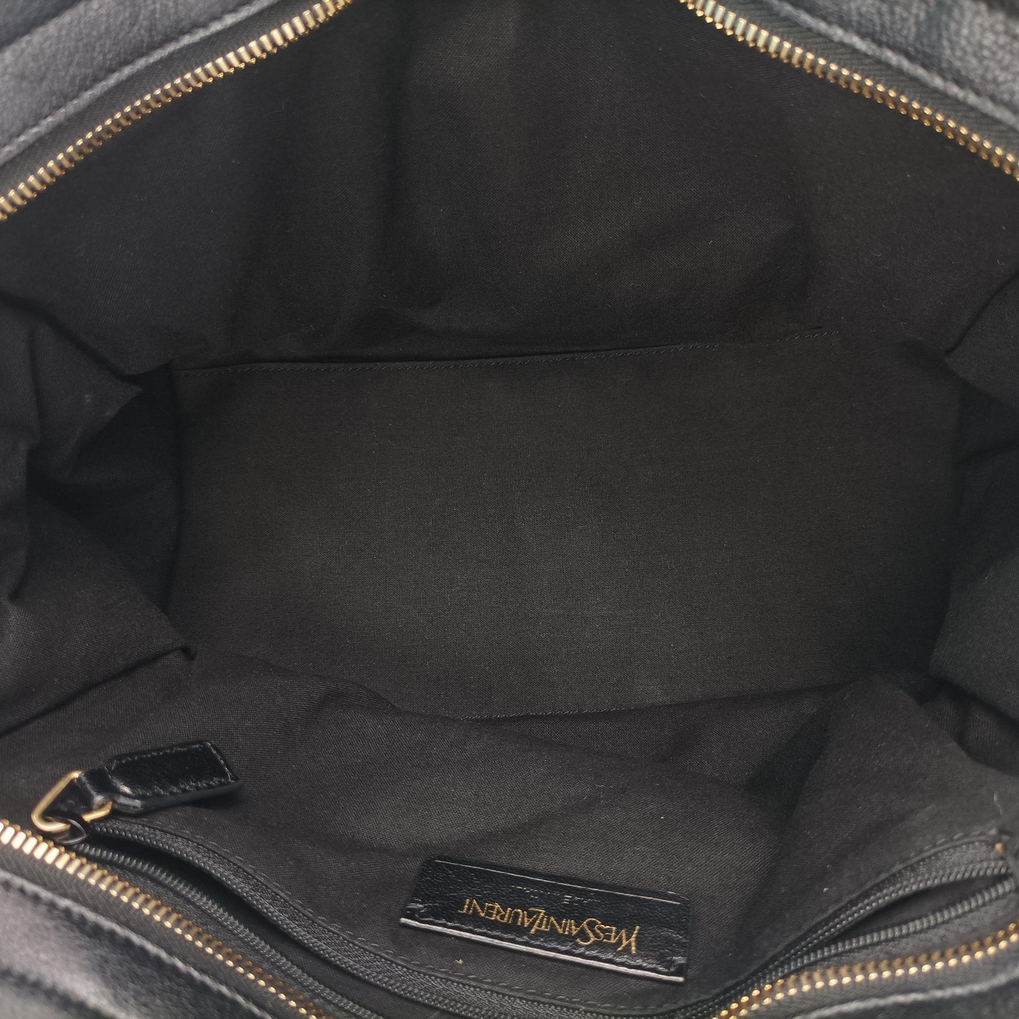 Pre-owned Yves Saint Laurent Cabas ChYc Black Leather 400666 shoulderbag | stylenewstar
