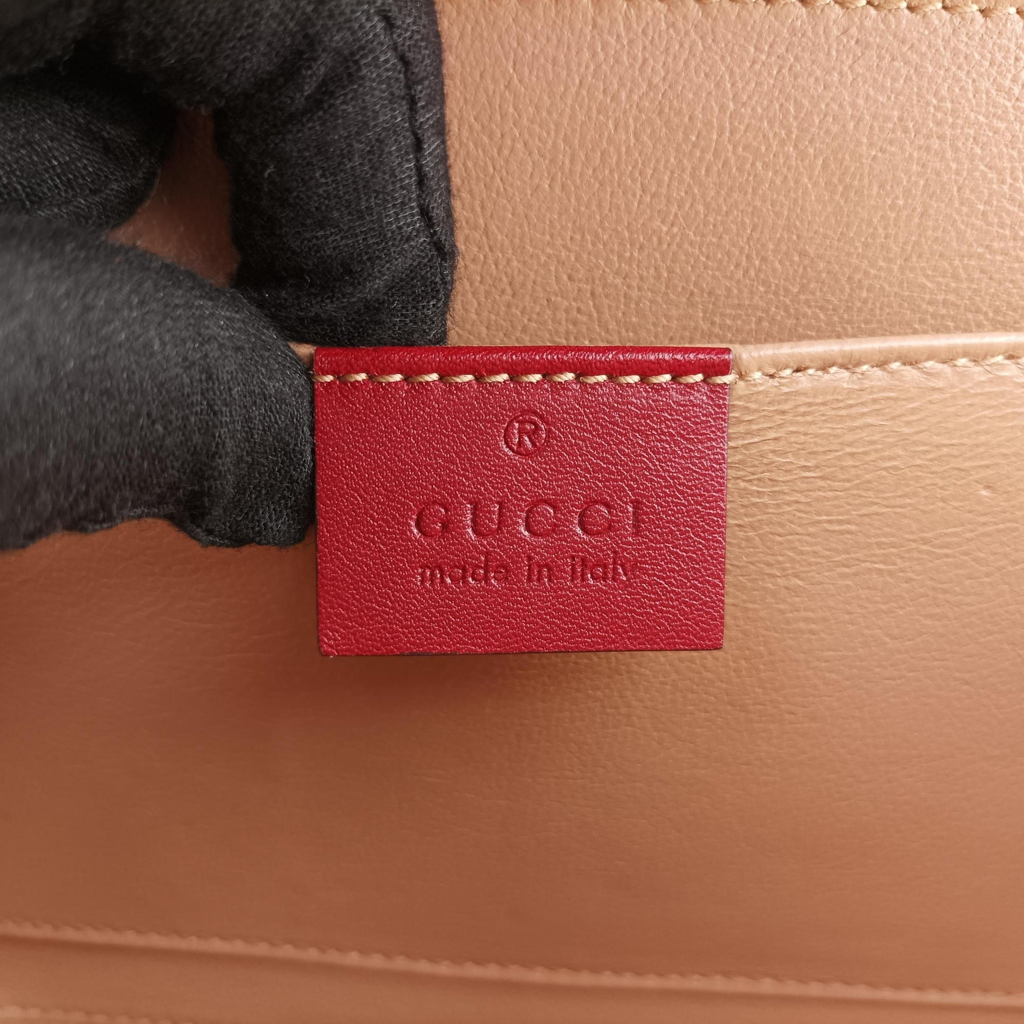 Pre-owned Gucci Sylvie 1969 Red Patent Leather 589479 shoulderbag | stylenewstar