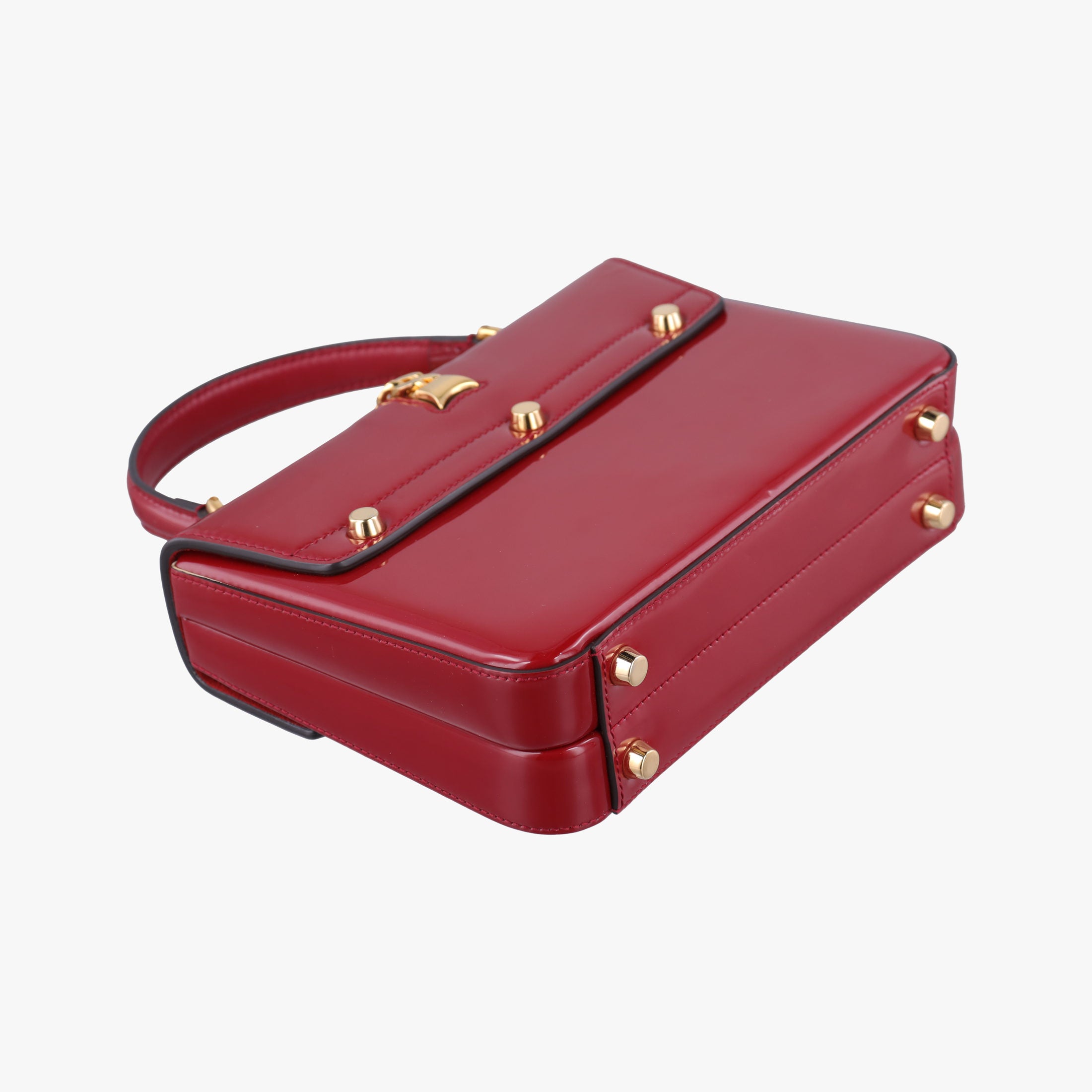 Pre-owned Gucci Sylvie 1969 Red Patent Leather 589479 shoulderbag | stylenewstar