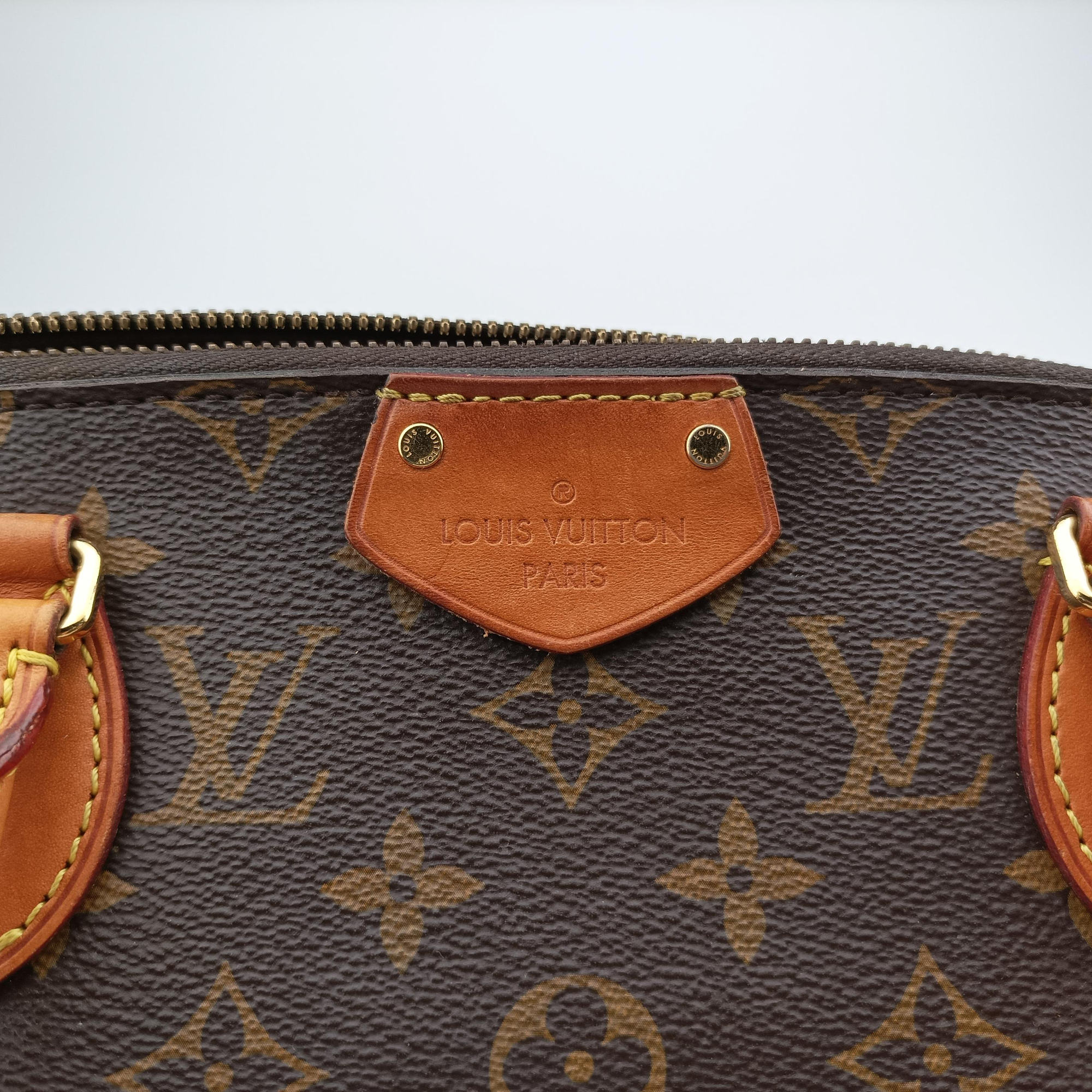 Pre-owned Louis Vuitton TURENNE MM Brown Monogram Canvas M48814 shoulderbag | stylenewstar