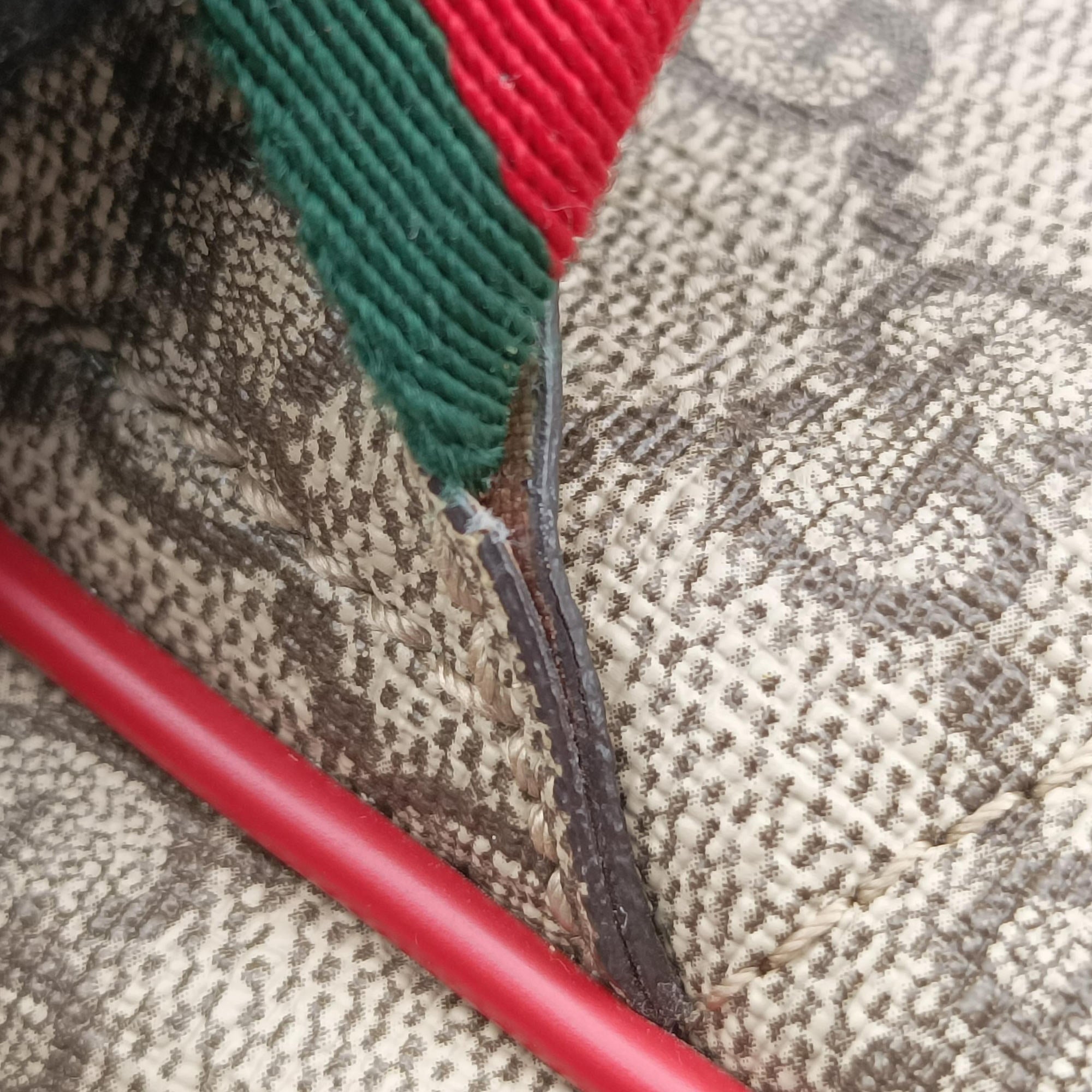 Vintage Gucci GG Supreme Tian Multicolour PVC coated canvas 427042 backpack/rucksack | stylenewstar
