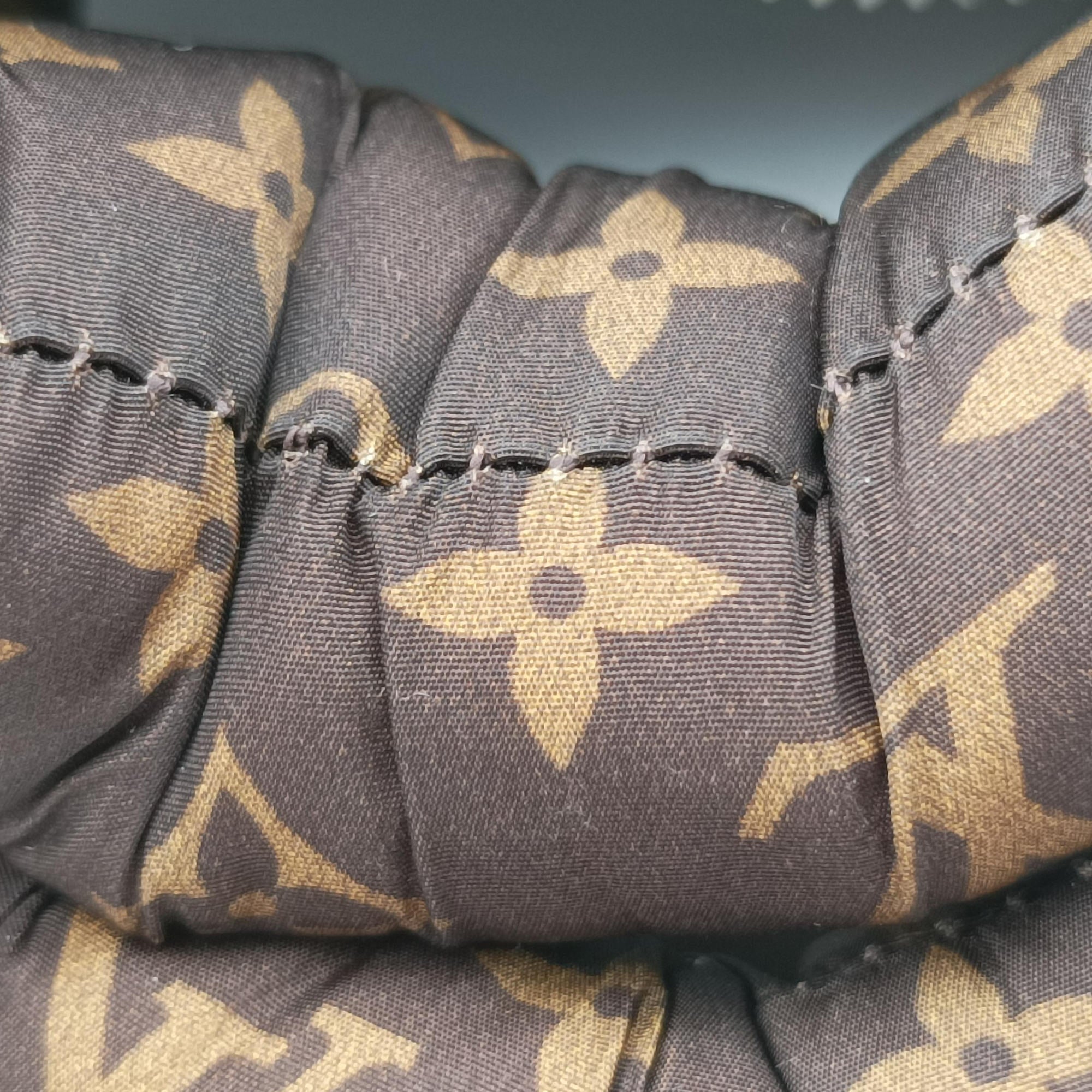 Pre-owned Louis Vuitton Speedy Bandouliere 25 Silver Recycled metallic nylon M20973 handbag | stylenewstar
