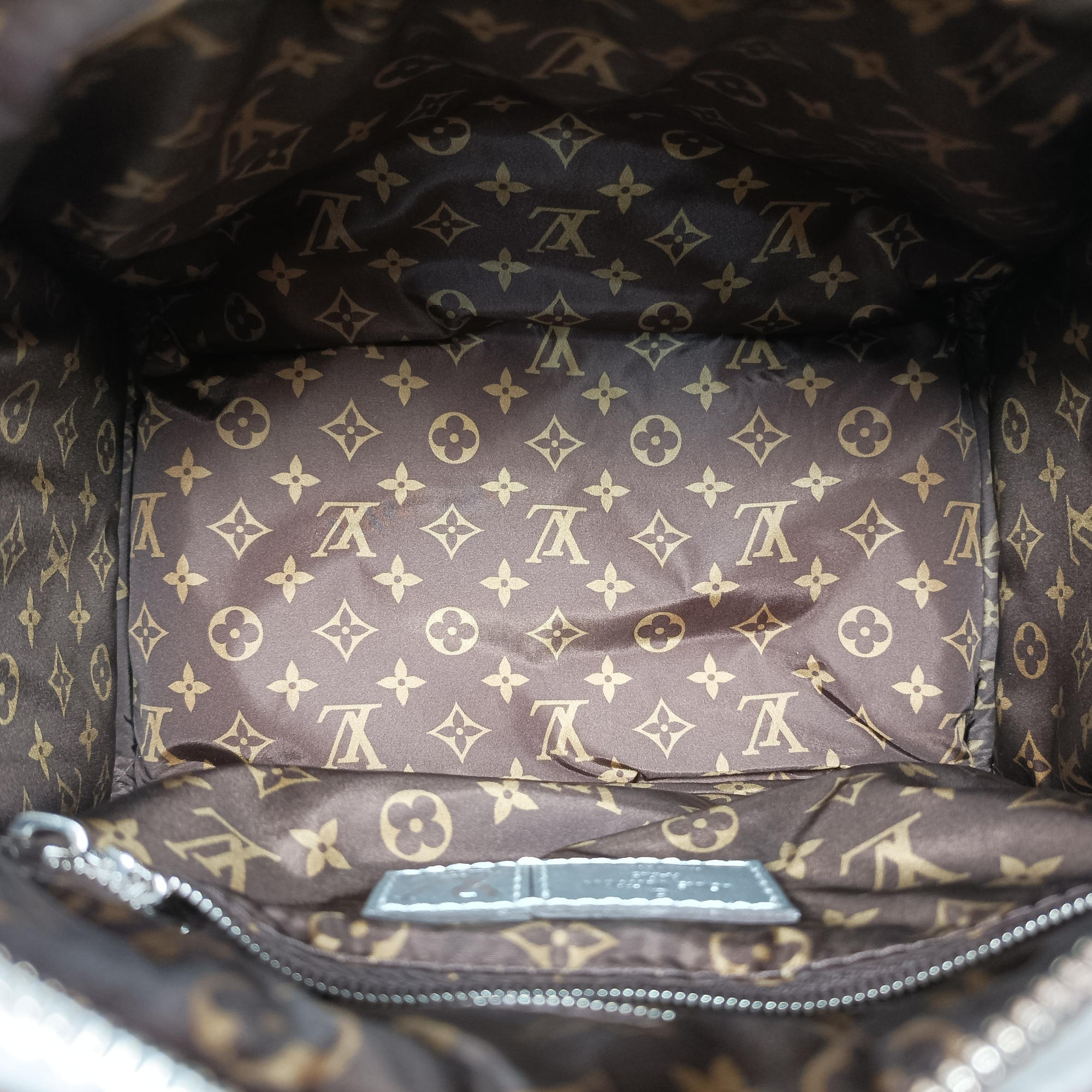 Pre-owned Louis Vuitton Speedy Bandouliere 25 Silver Recycled metallic nylon M20973 handbag | stylenewstar
