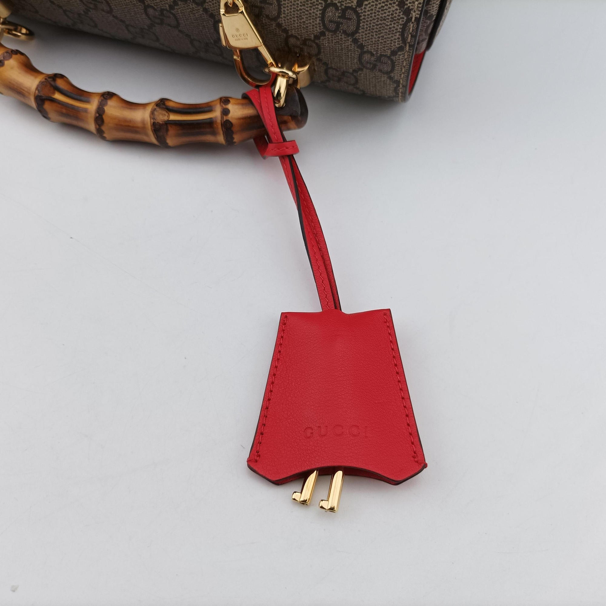 Pre-owned Gucci GG flora Padlock Bamboo Brown × Red PVC coated canvas×leather 603221 shoulderbag | stylenewstar