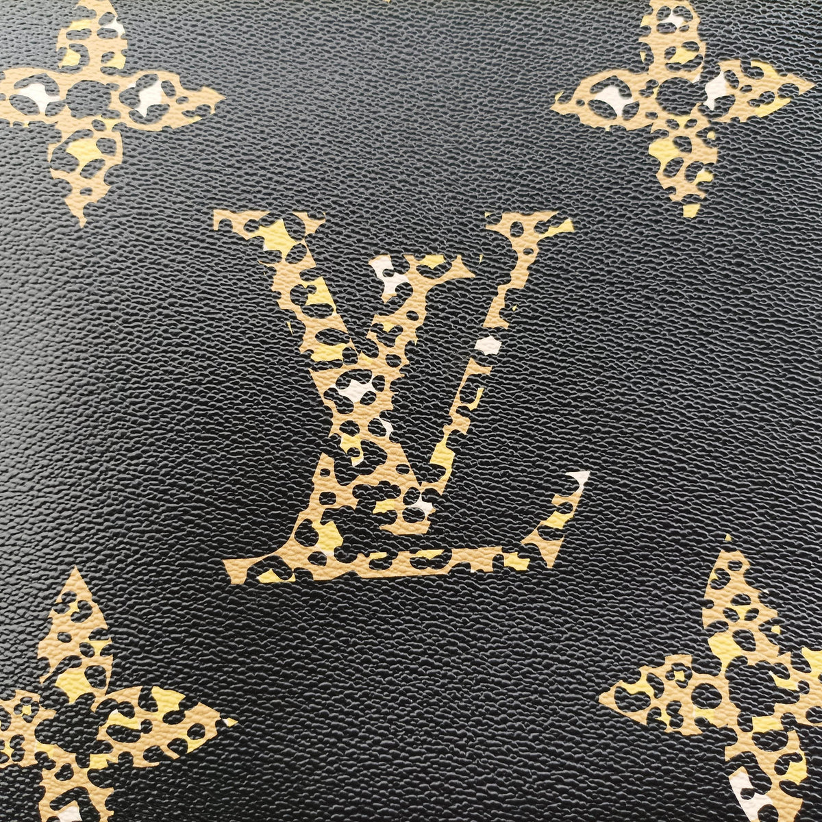 Pre-owned Louis Vuitton On The Go GM Multicolor Monogram Giant Jungle M44674 shoulderbag | stylenewstar