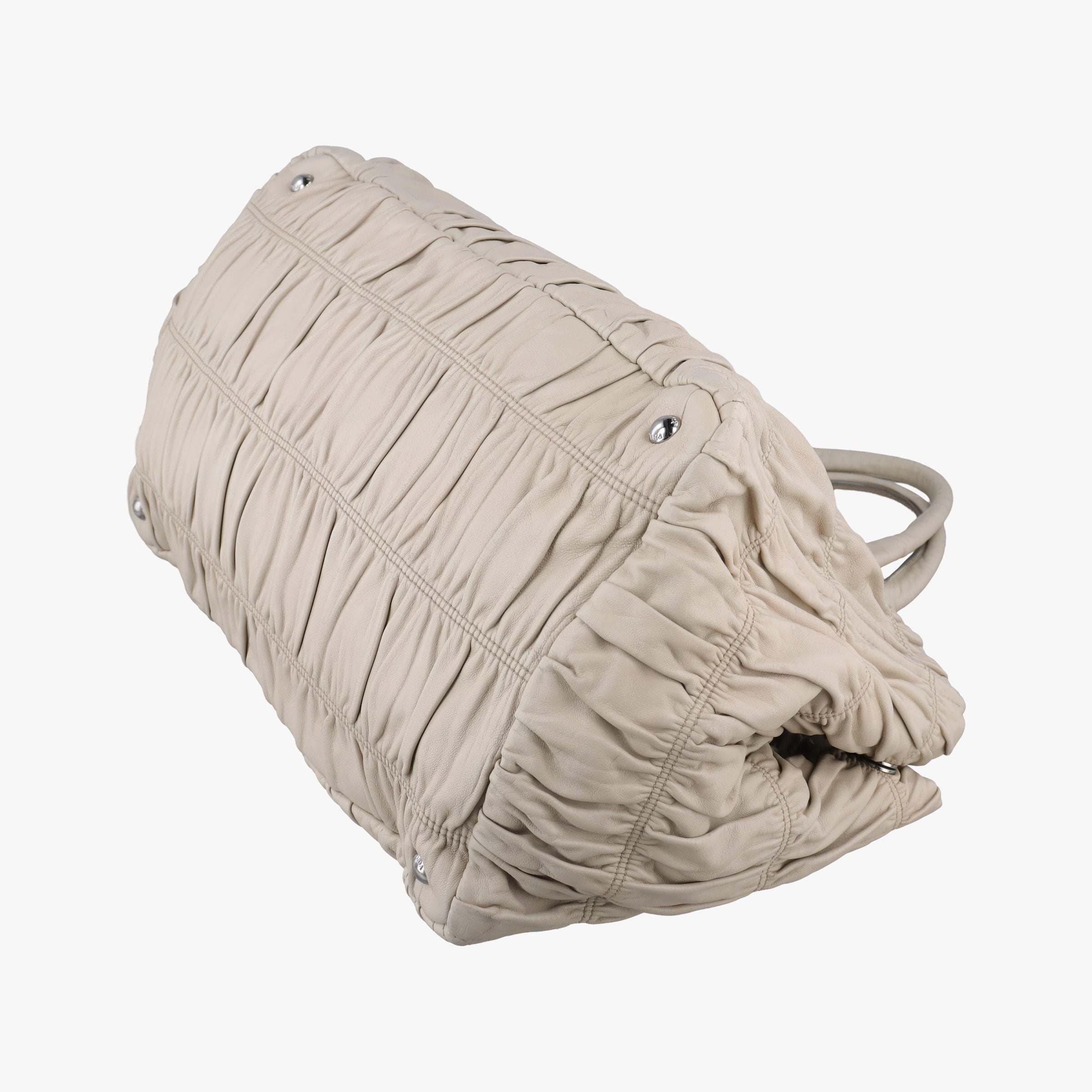 Pre-owned Prada Gaufre Beige Nappa Leather  handbag | stylenewstar