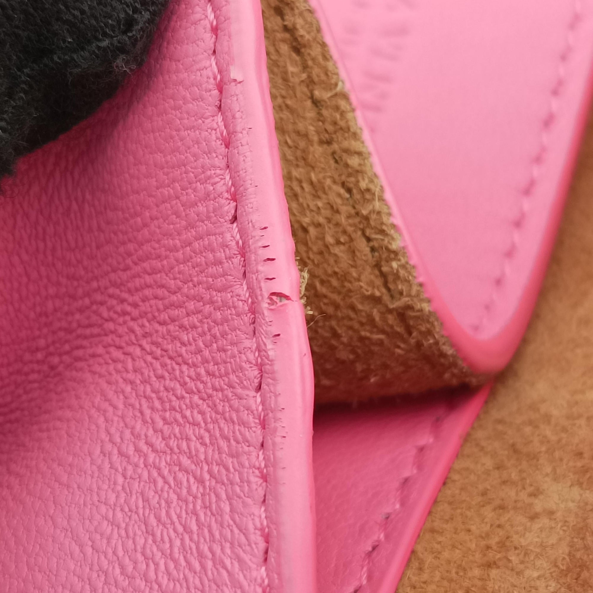 Pre-owned Bottega Veneta Cassette Pink lambskin  shoulderbag | stylenewstar