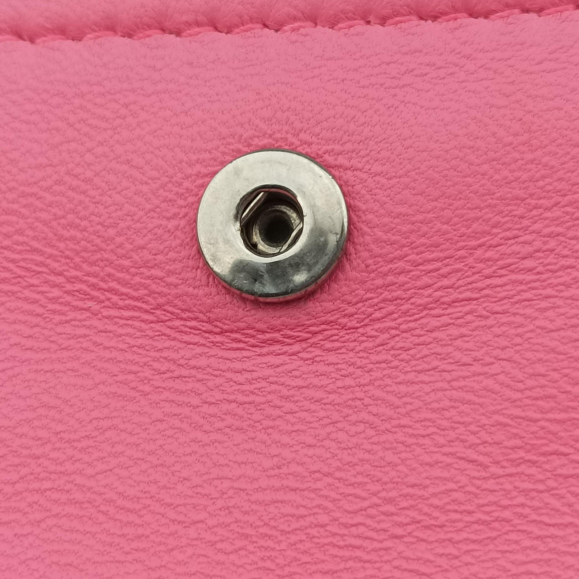 Pre-owned Bottega Veneta Cassette Pink lambskin  shoulderbag | stylenewstar
