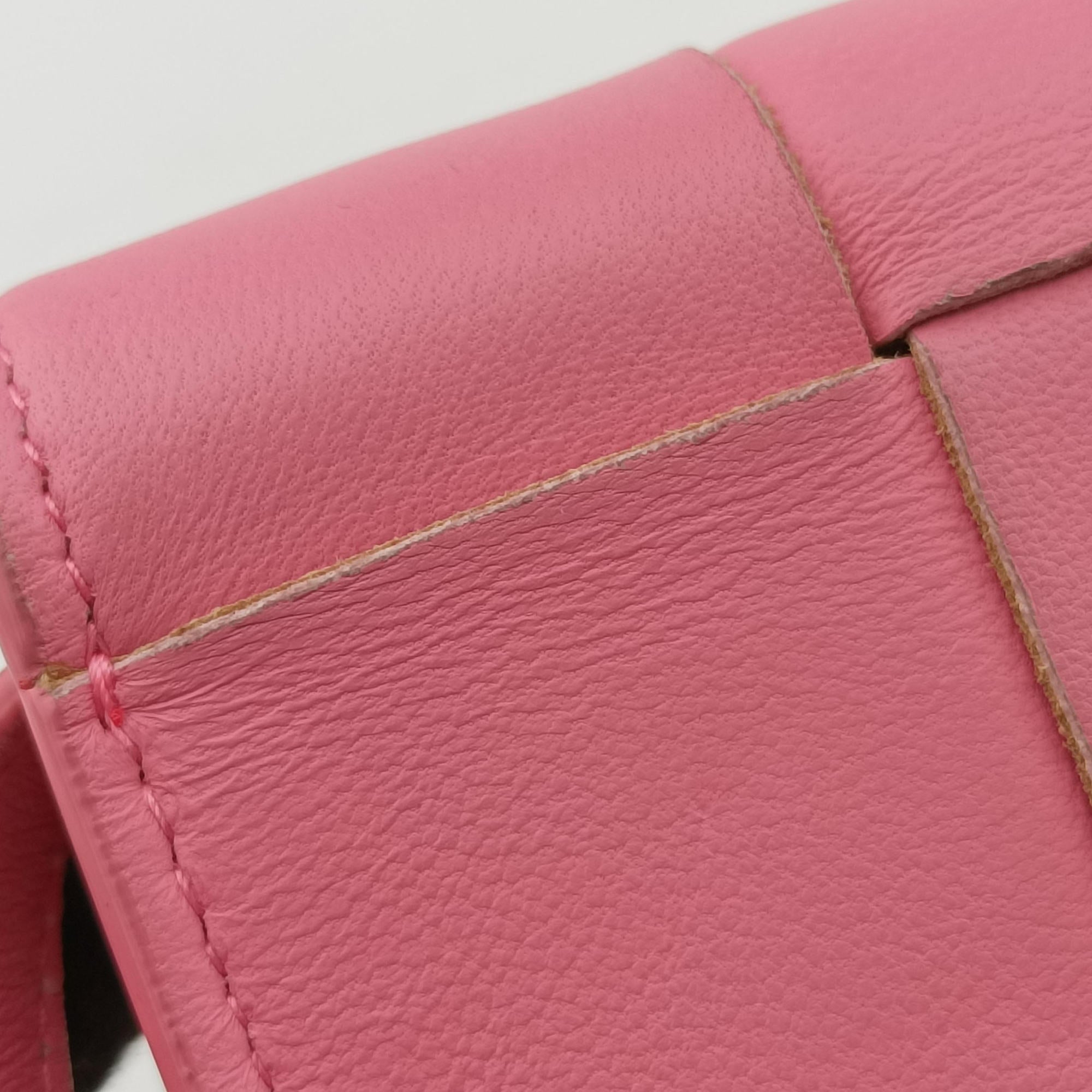 Pre-owned Bottega Veneta Cassette Pink lambskin  shoulderbag | stylenewstar