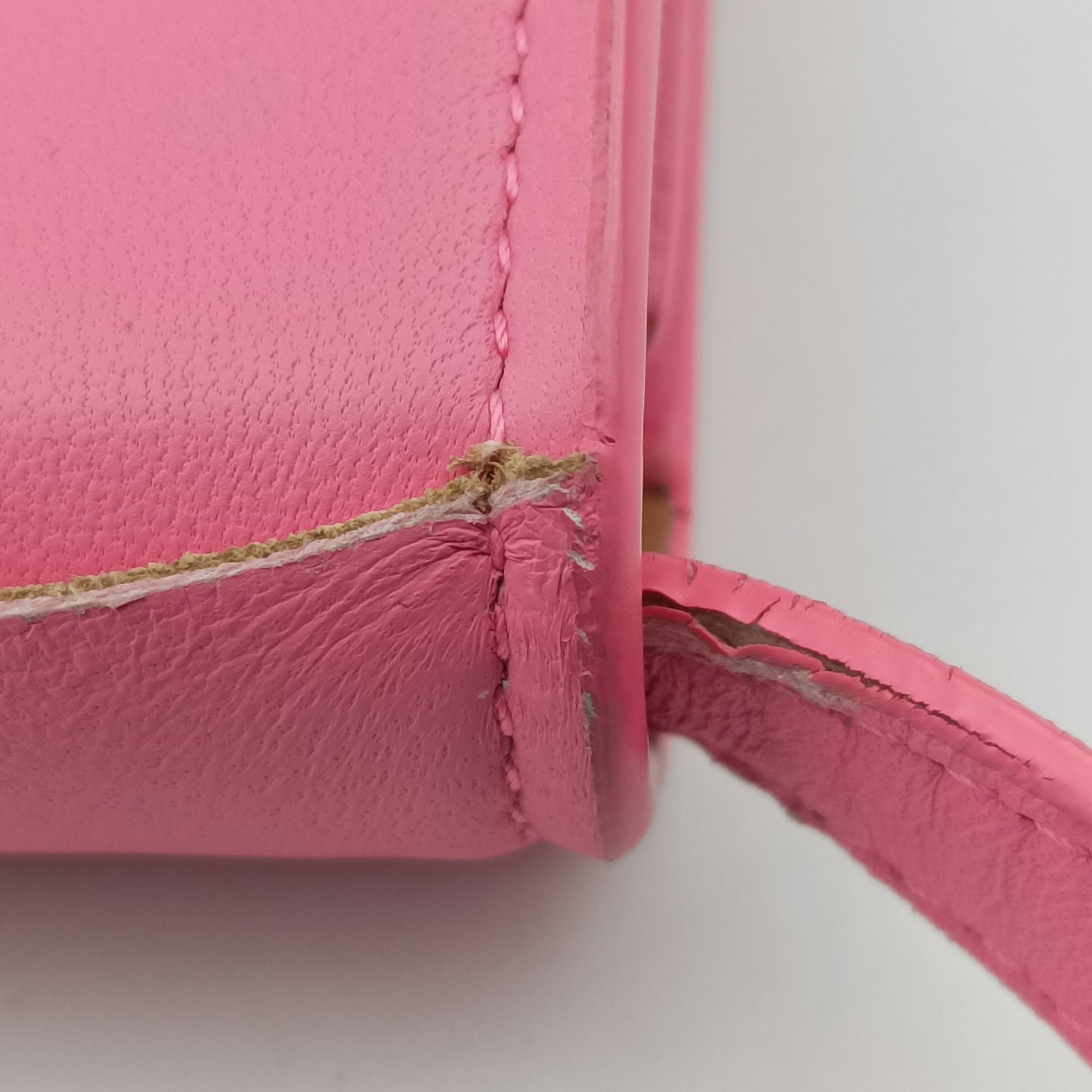 Pre-owned Bottega Veneta Cassette Pink lambskin  shoulderbag | stylenewstar
