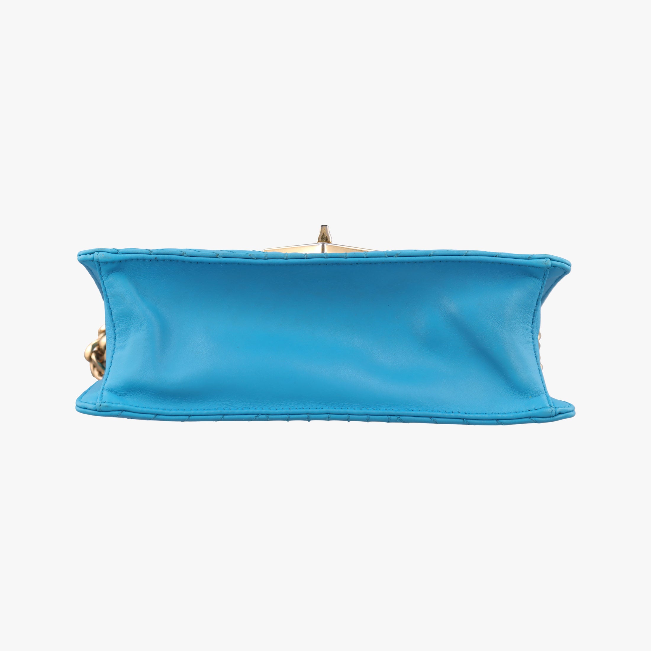 Vintage Prada Turn lock Chevron Impunture Autre Cuir Blue Leather  shoulderbag | stylenewstar