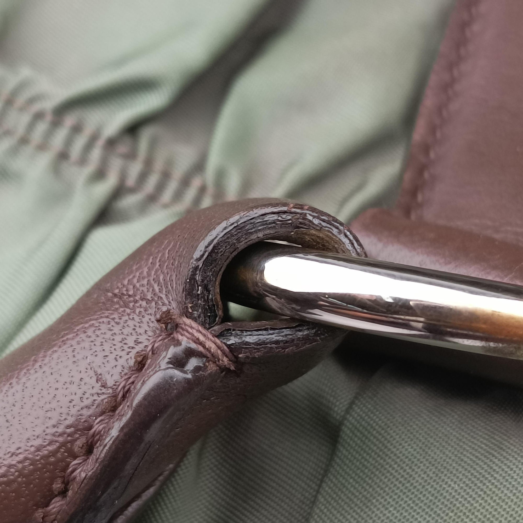 Vintage Prada Gaufre Green nylon BN1935 shoulderbag | stylenewstar