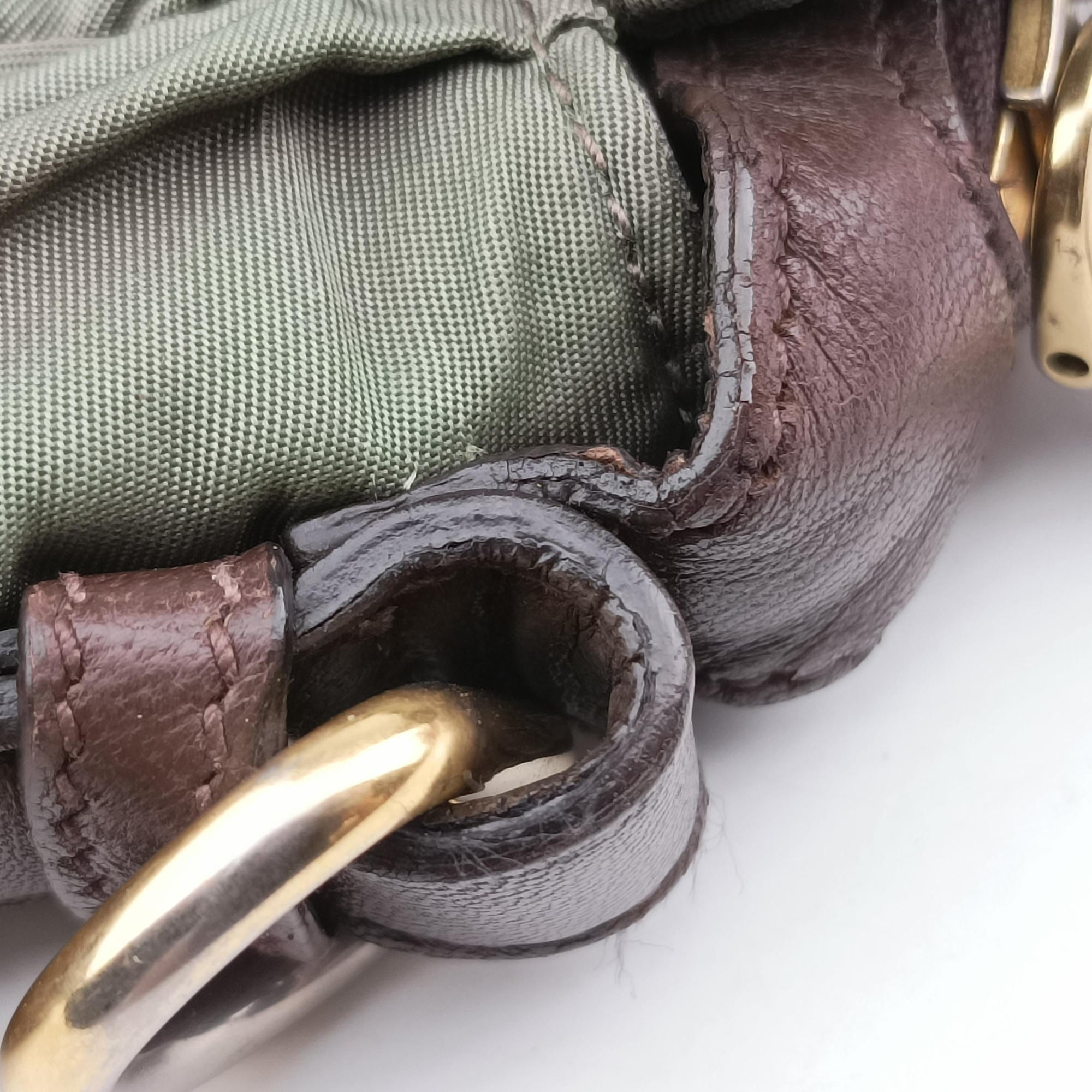 Vintage Prada Gaufre Green nylon BN1935 shoulderbag | stylenewstar