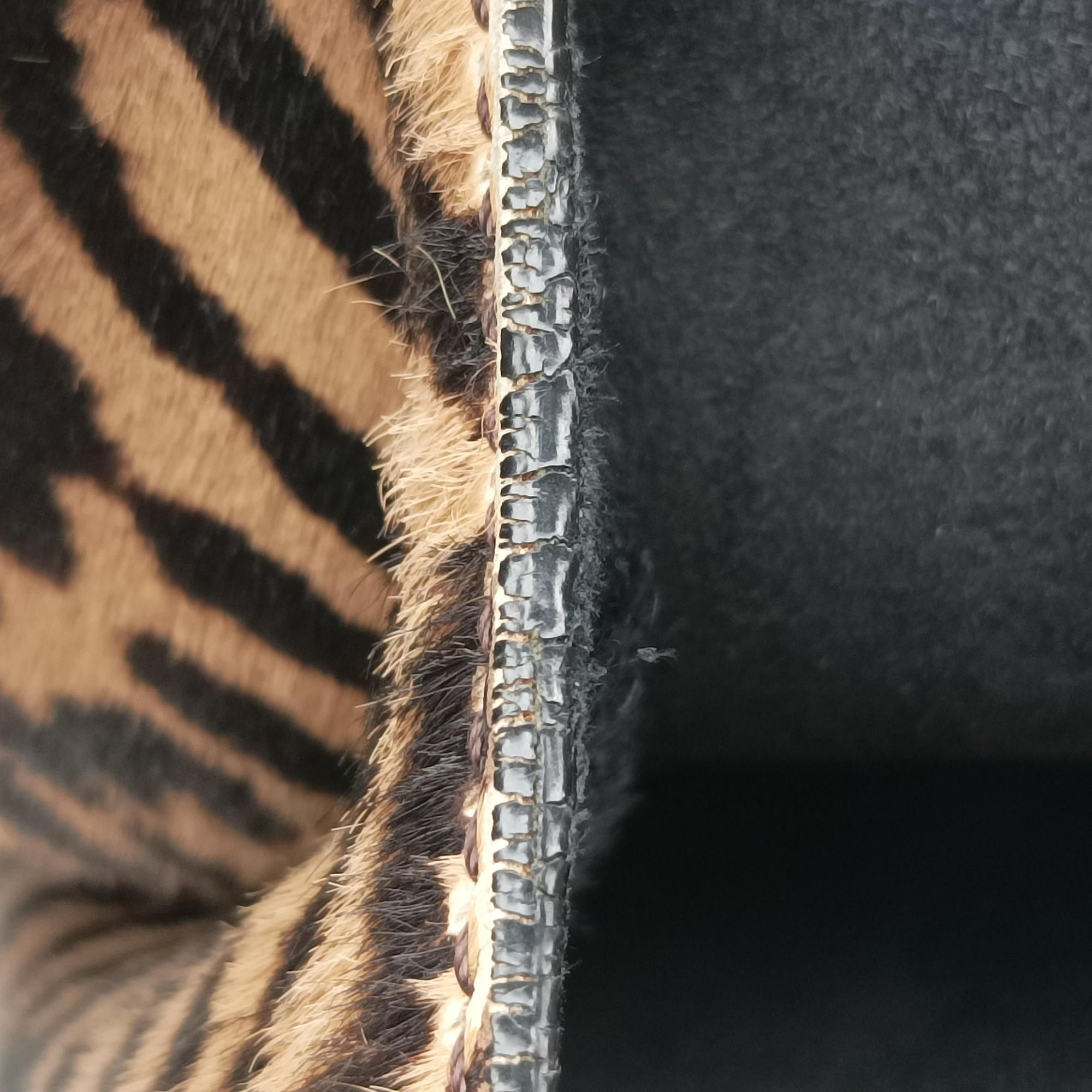 Vintage Bvlgari Serpenti Scaglie Black × Leopard Pattern Pony × Leather  shoulderbag | stylenewstar