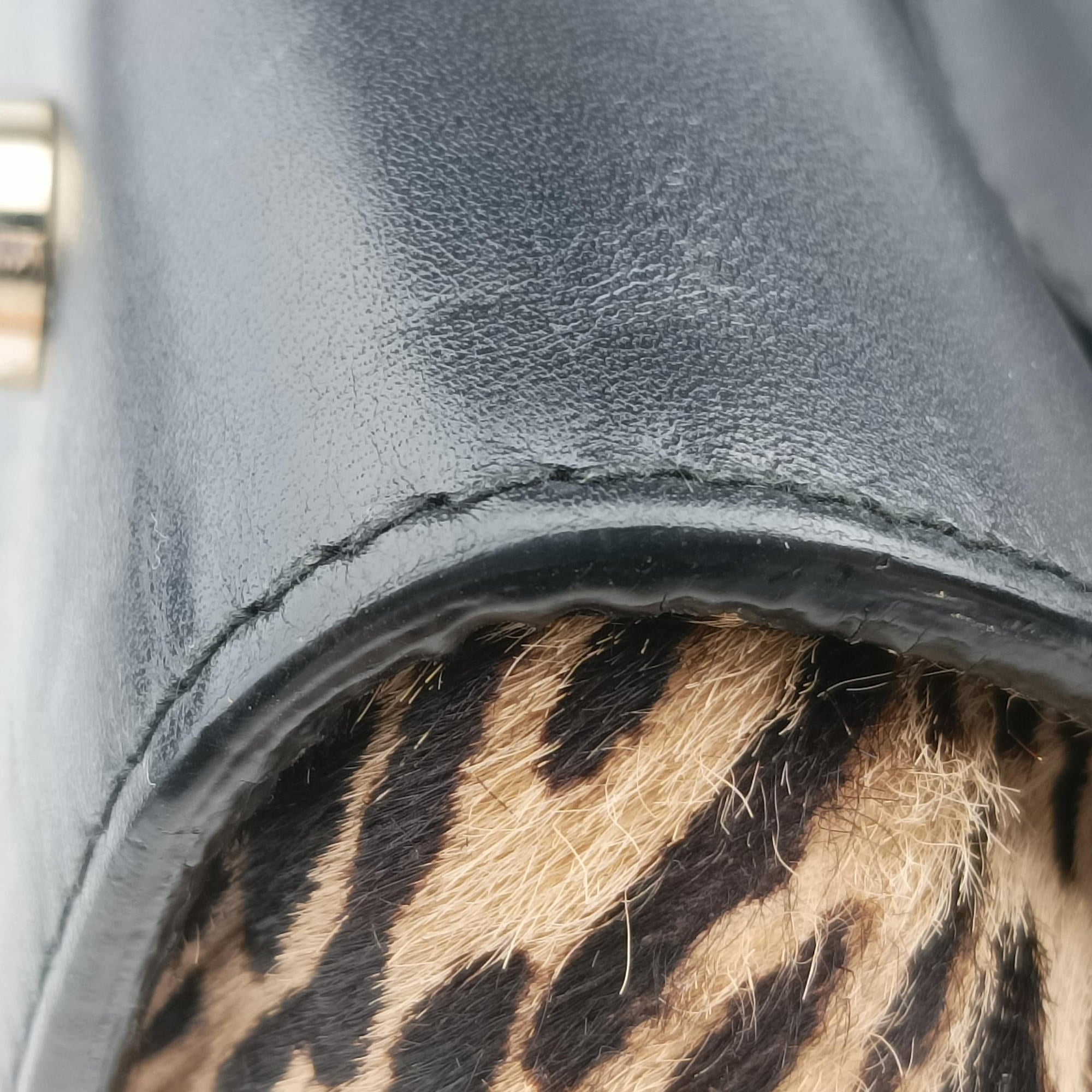 Vintage Bvlgari Serpenti Scaglie Black × Leopard Pattern Pony × Leather  shoulderbag | stylenewstar