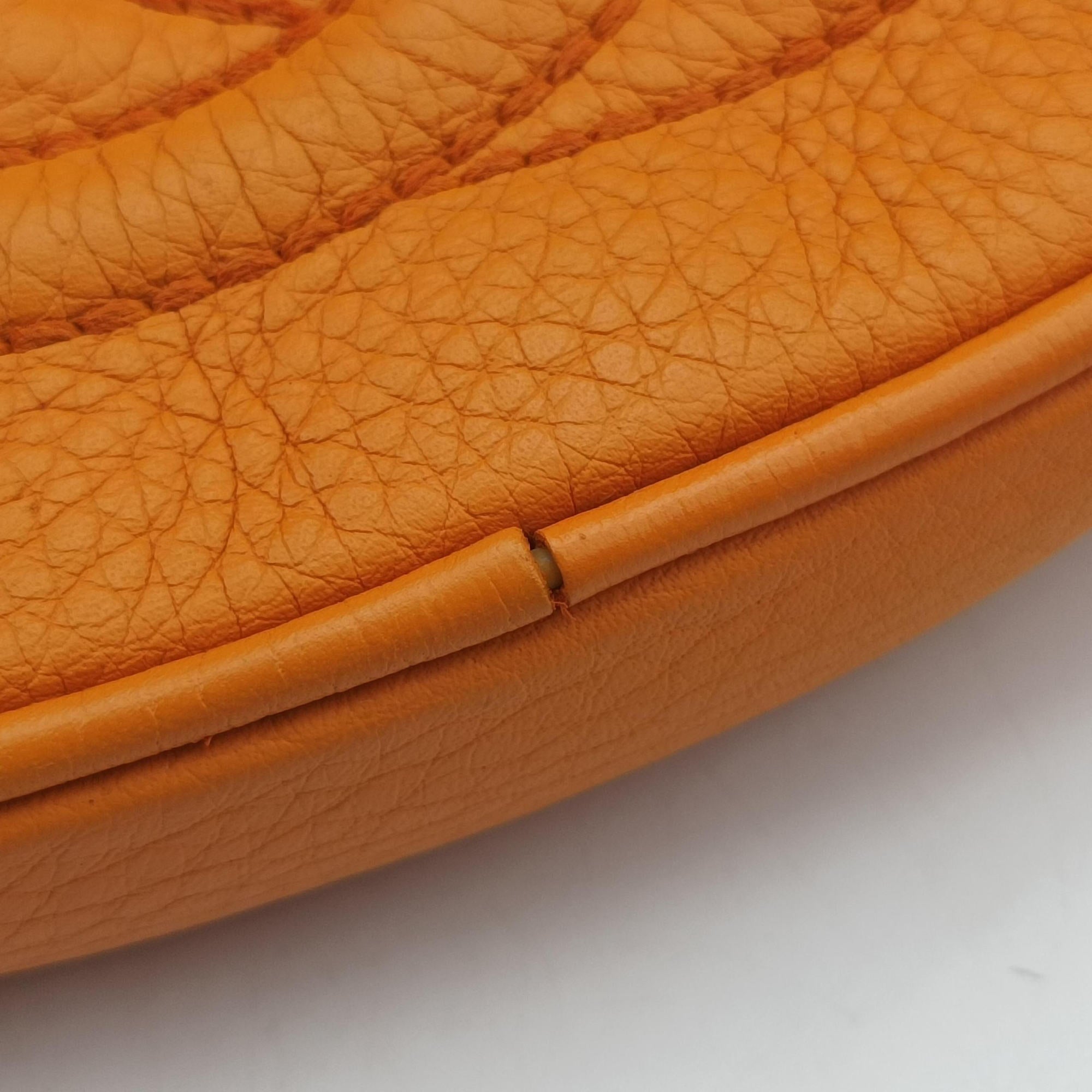 Secondhand Gucci Soho Yellow Leather 353965 shoulderbag | stylenewstar