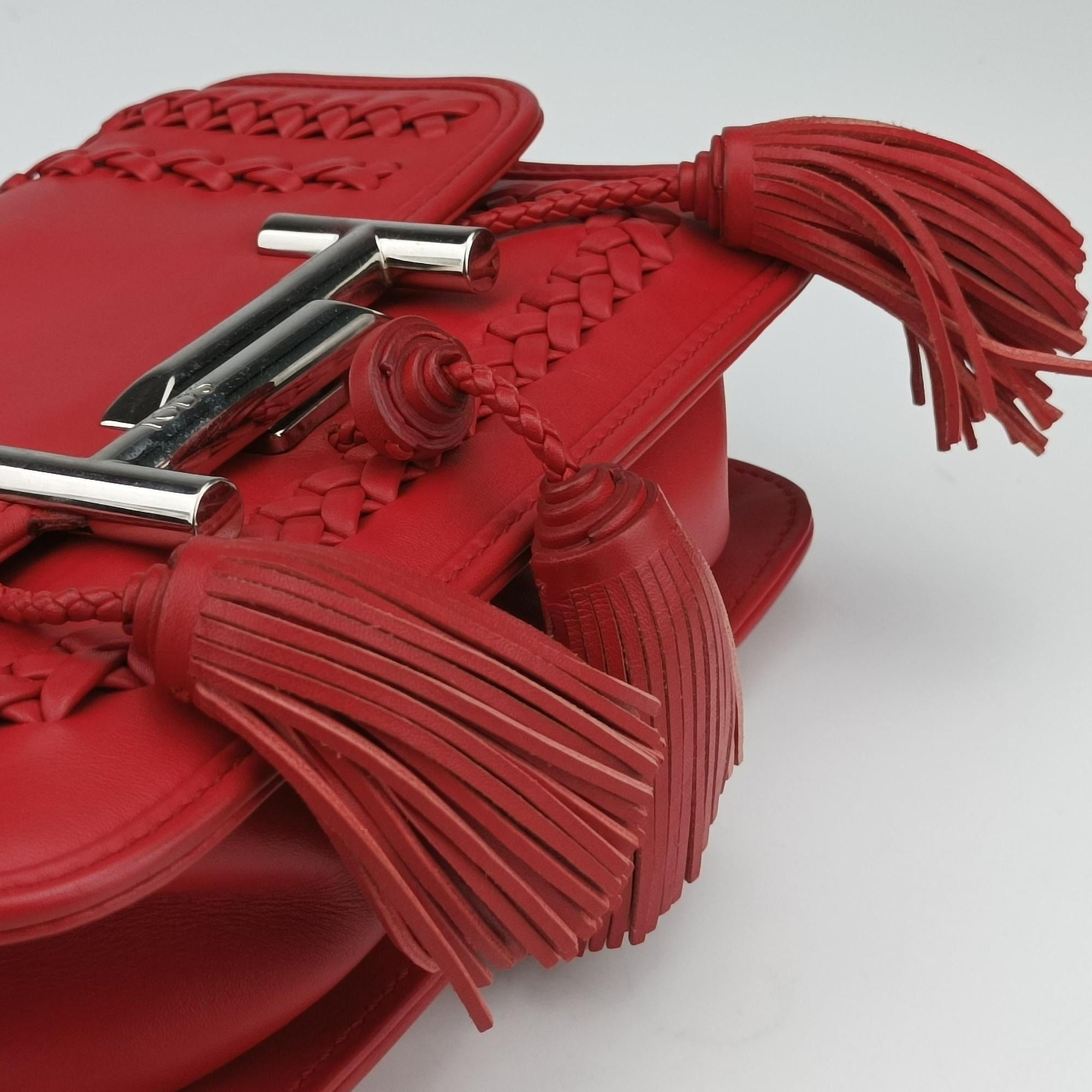 Pre-owned TODS Double T Red Leather  shoulderbag | stylenewstar