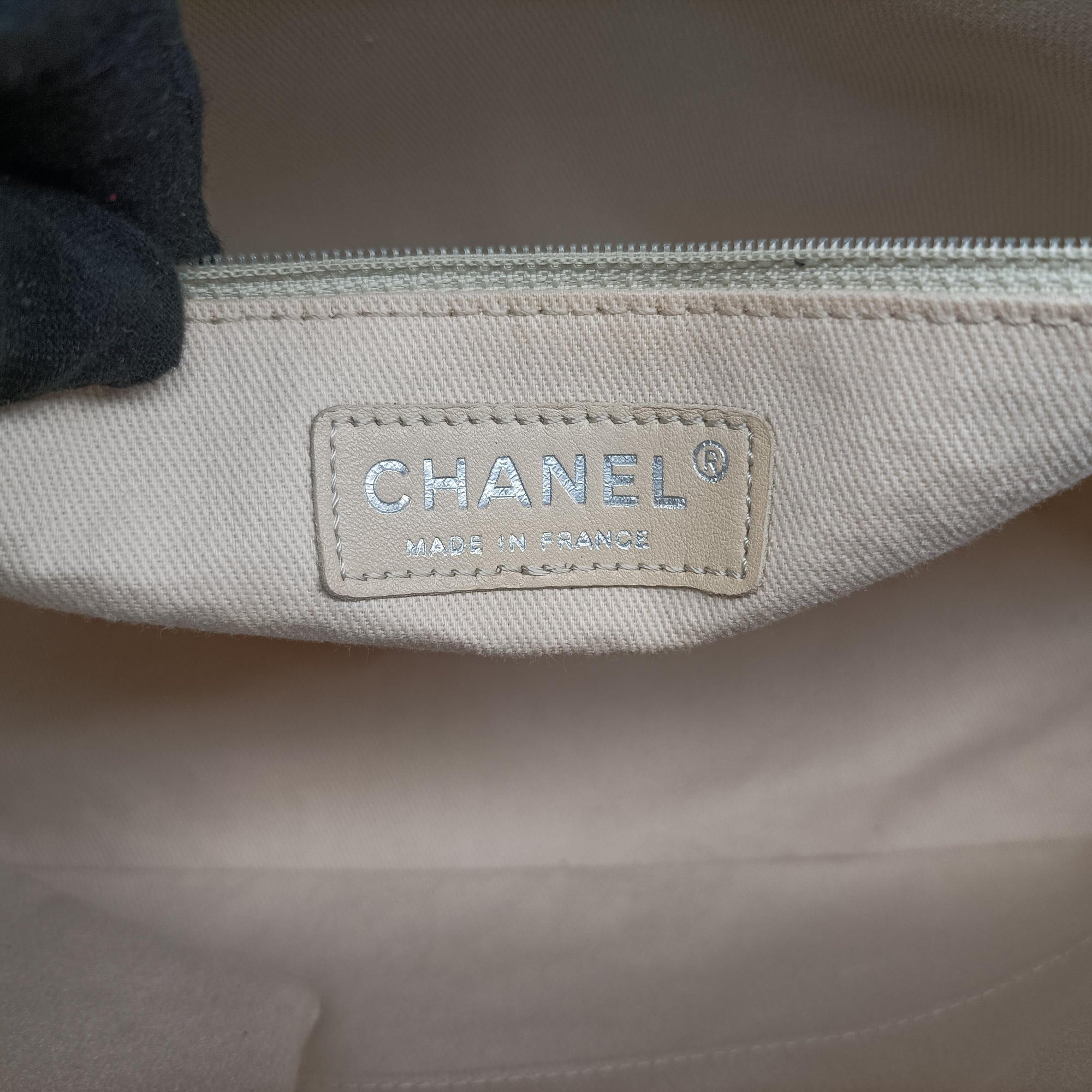 Pre-owned Chanel Matrasse Blue Leather A49274 shoulderbag | stylenewstar