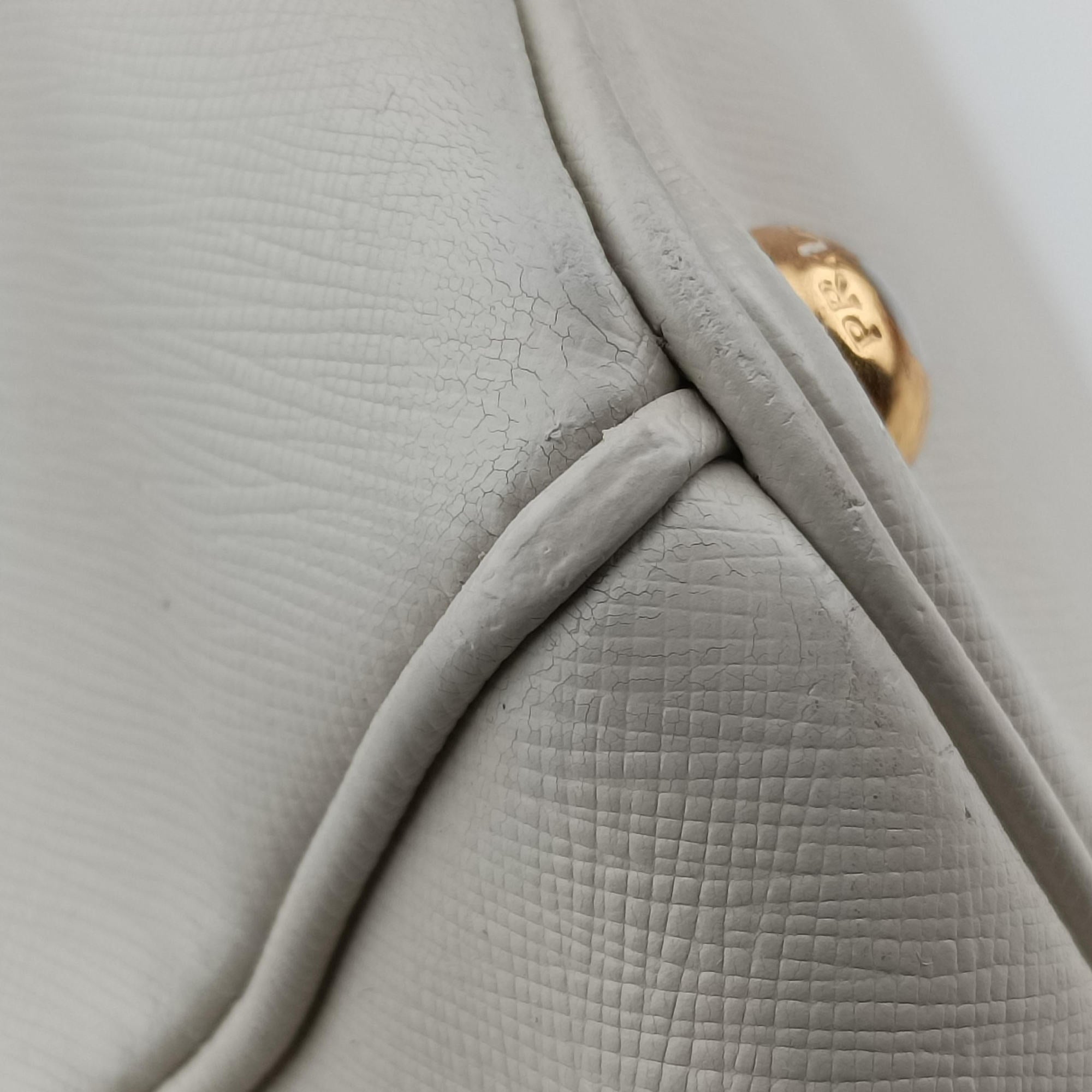 Pre-owned Prada Galleria White SAFFIANO Leather BN1801 shoulderbag | stylenewstar