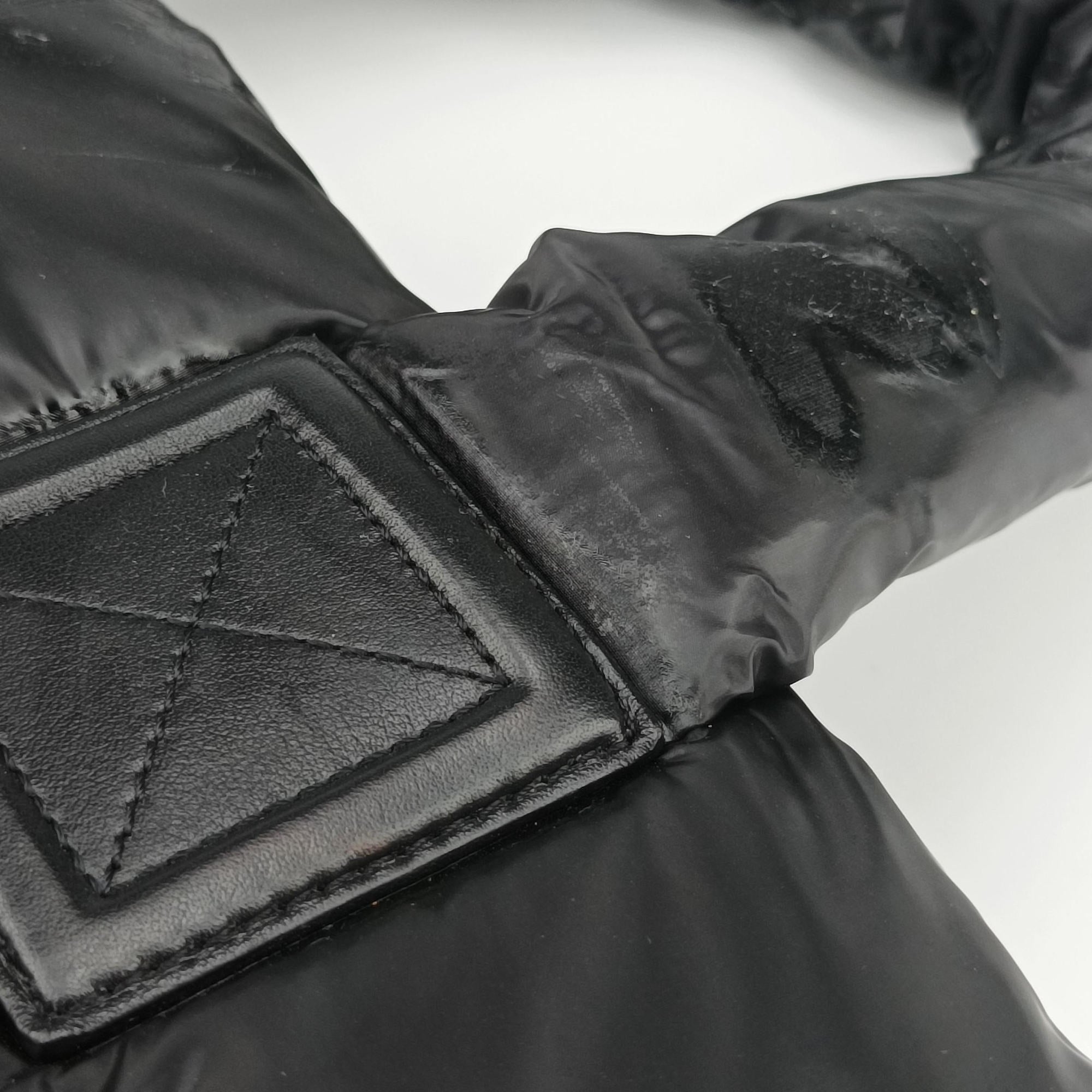 Secondhand Chanel Coco Cocoon Black nylon A48610 handbag | stylenewstar