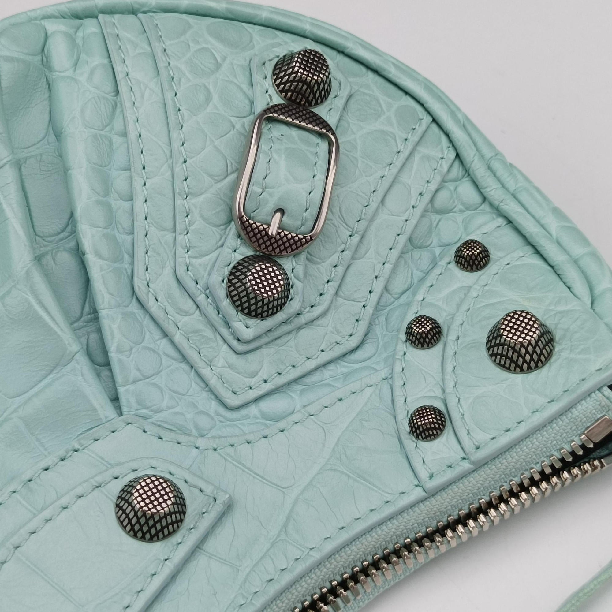 Pre-owned Balenciaga Le Cagole mini Blue lambskin  shoulderbag | stylenewstar