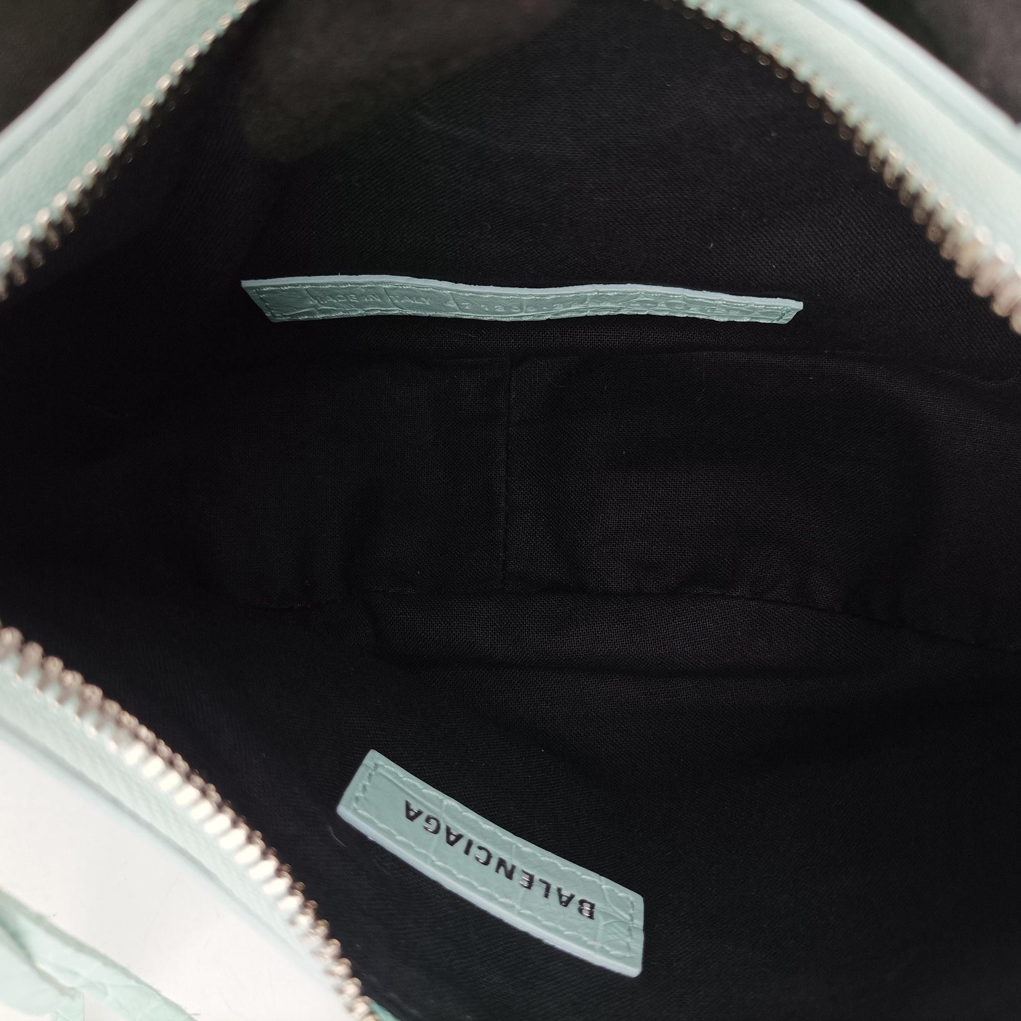 Pre-owned Balenciaga Le Cagole mini Blue lambskin  shoulderbag | stylenewstar