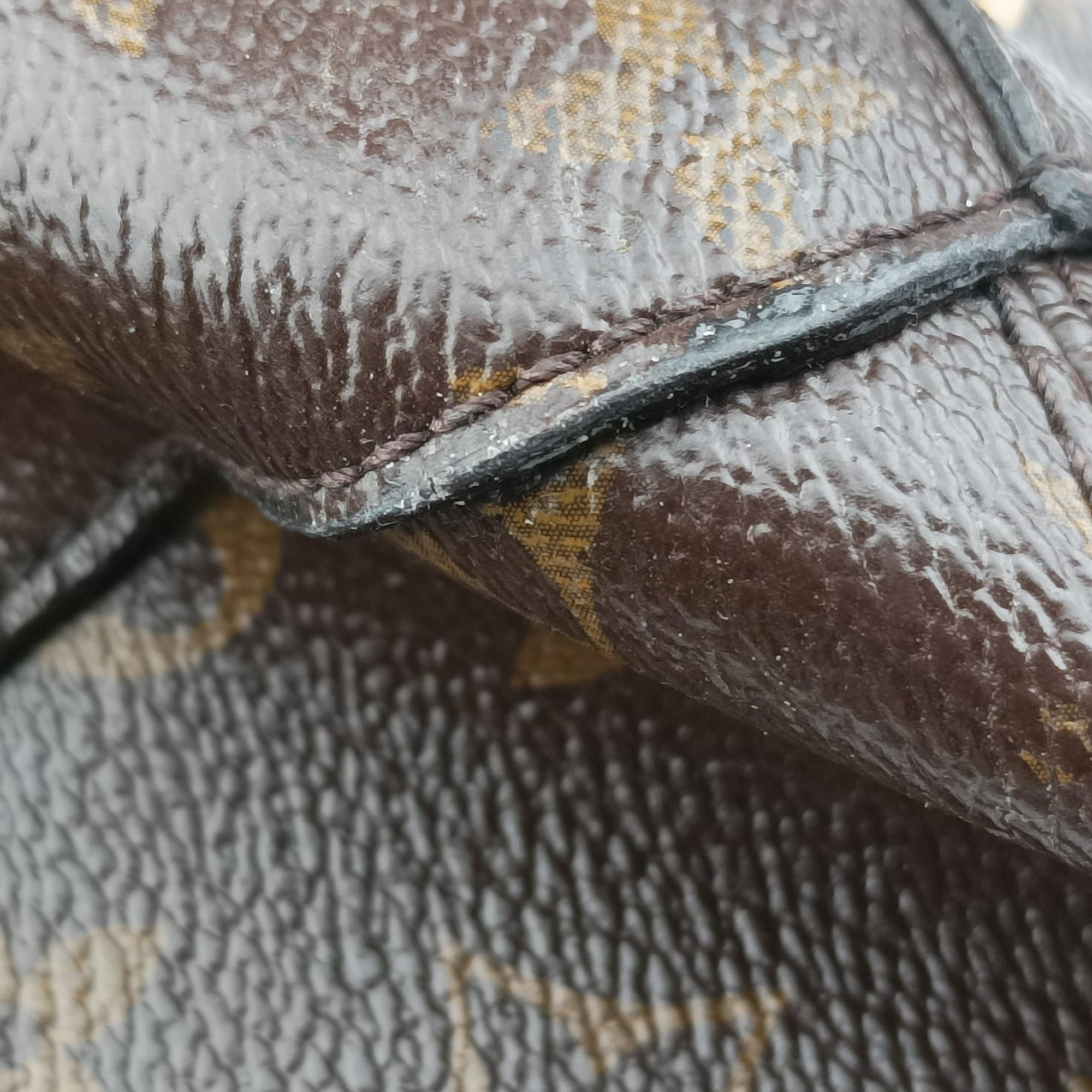 Secondhand Louis Vuitton MONTAIGNE MM Brown Monogram Canvas M41056 shoulderbag | stylenewstar