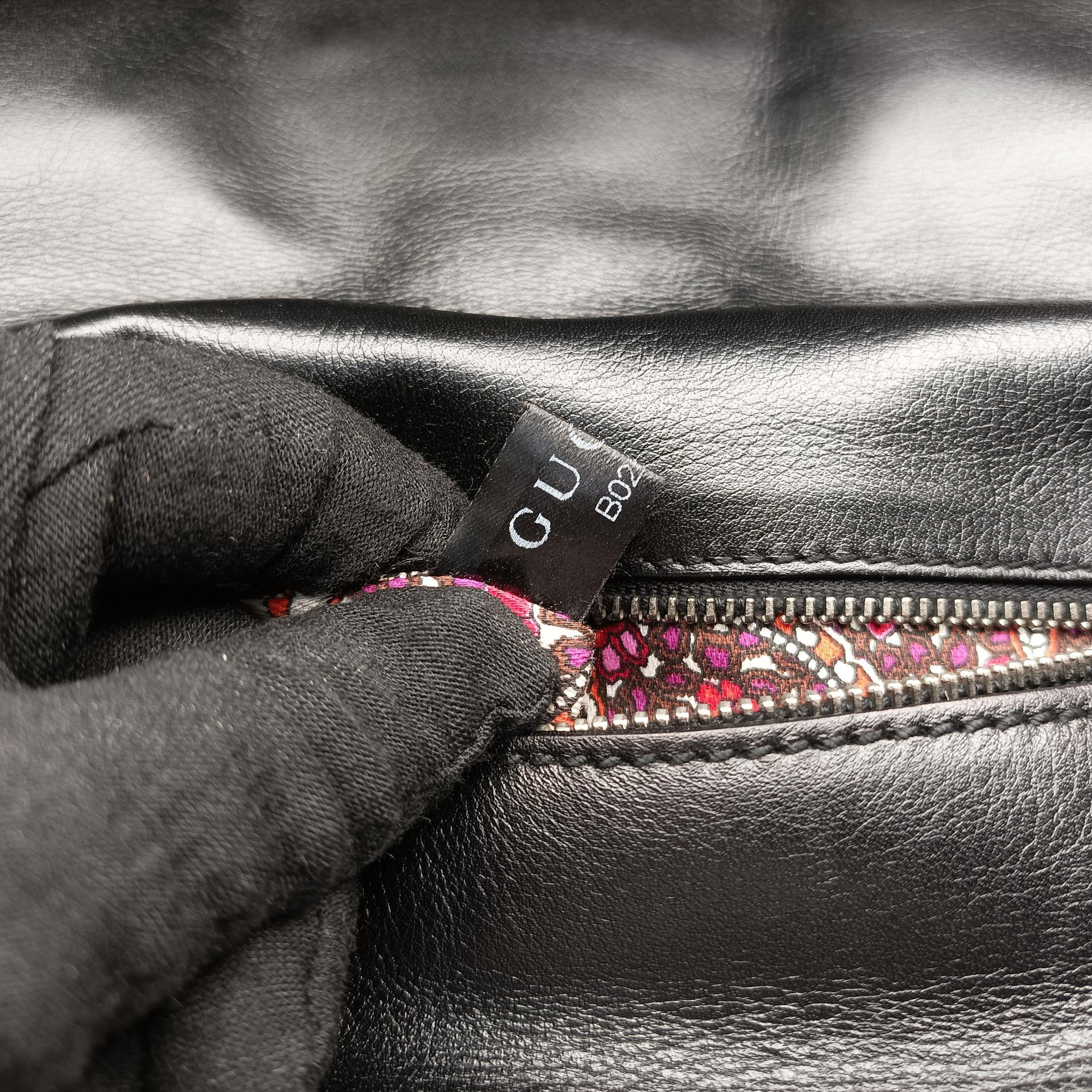 Secondhand Gucci Romy Messenger Black Leather 177106 shoulderbag | stylenewstar