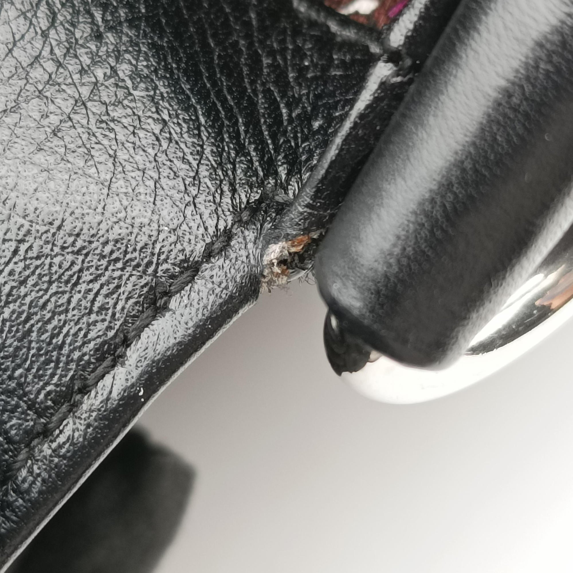 Secondhand Gucci Romy Messenger Black Leather 177106 shoulderbag | stylenewstar