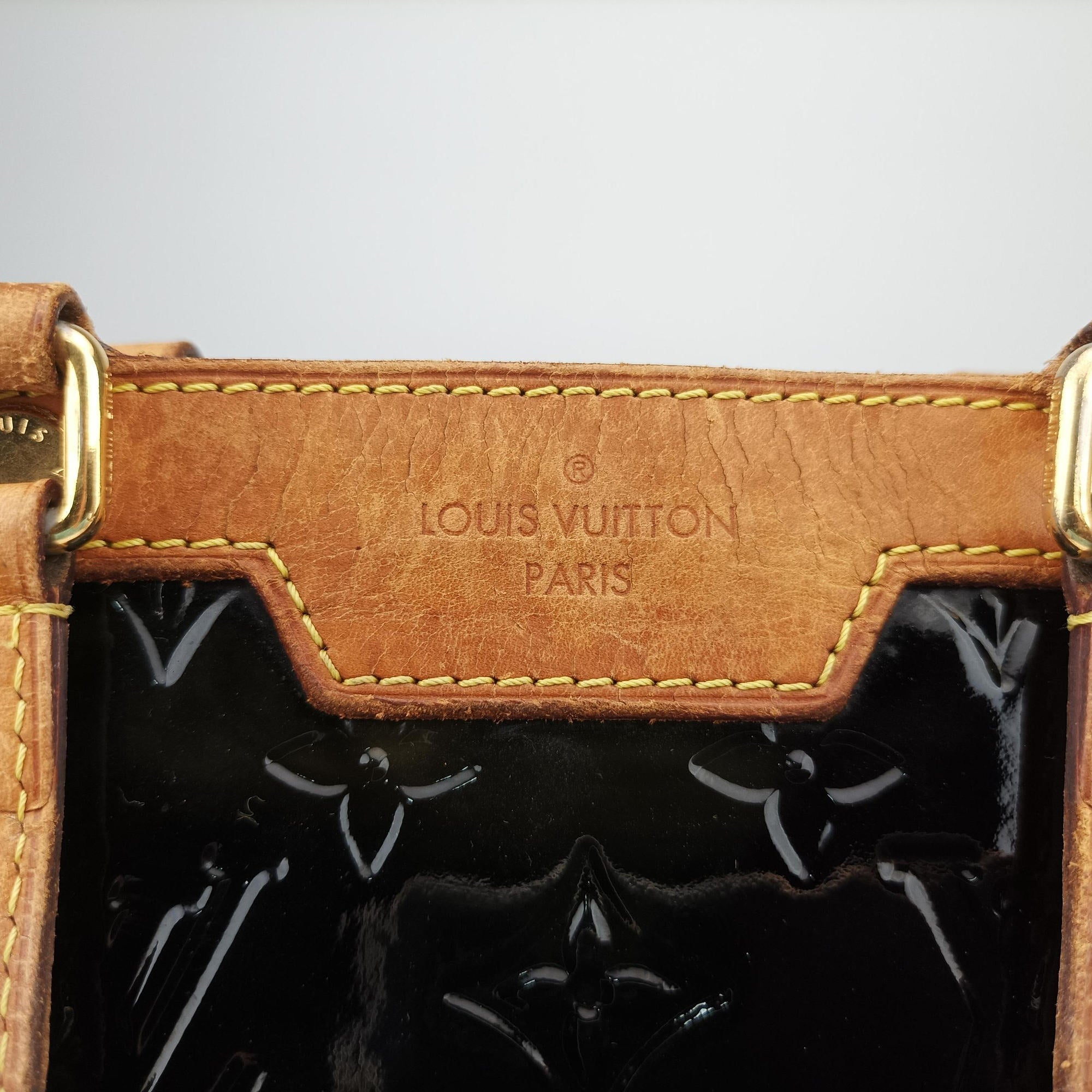 Pre-owned Louis Vuitton Brea MM AMARANTE Vernis M91619 shoulderbag | stylenewstar