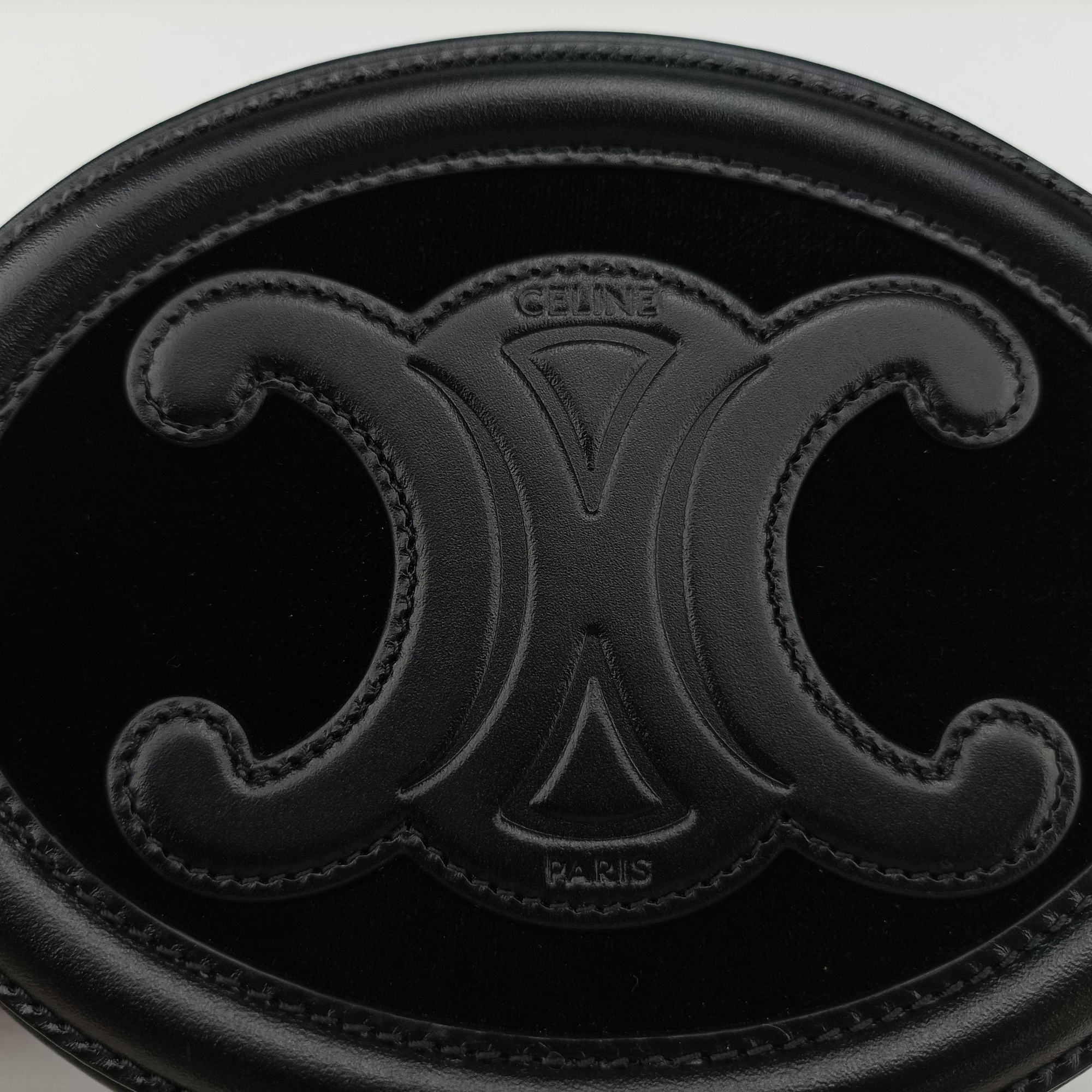 Pre-owned Celine Oval Purse Cuir Triomphe Black Leather x velour  shoulderbag | stylenewstar