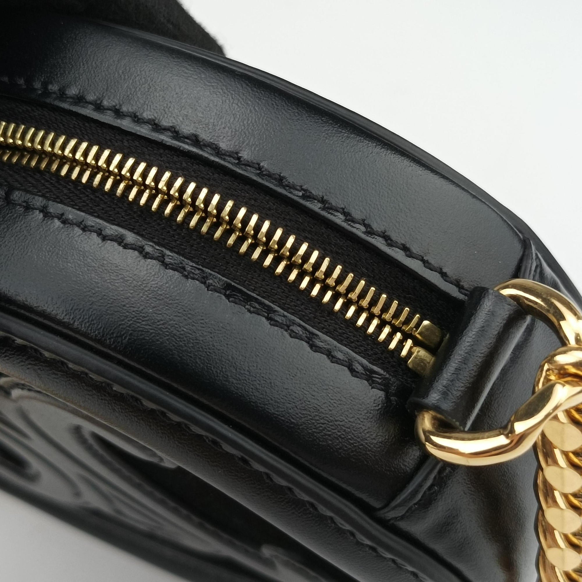 Pre-owned Celine Oval Purse Cuir Triomphe Black Leather x velour  shoulderbag | stylenewstar