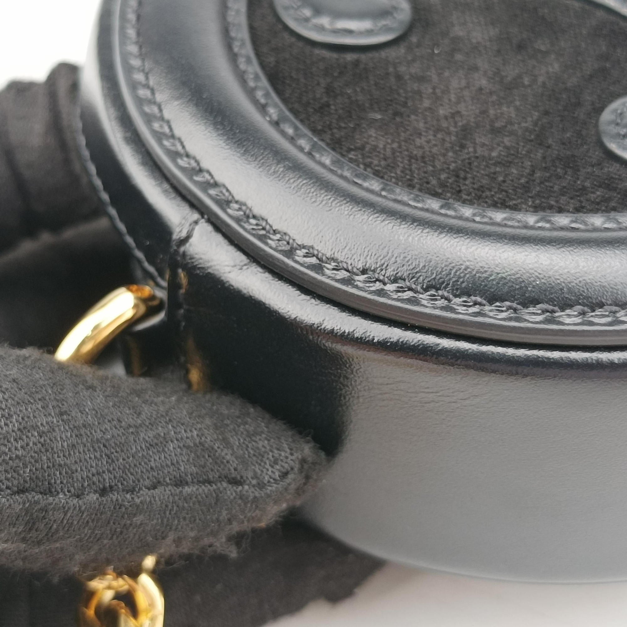 Pre-owned Celine Oval Purse Cuir Triomphe Black Leather x velour  shoulderbag | stylenewstar