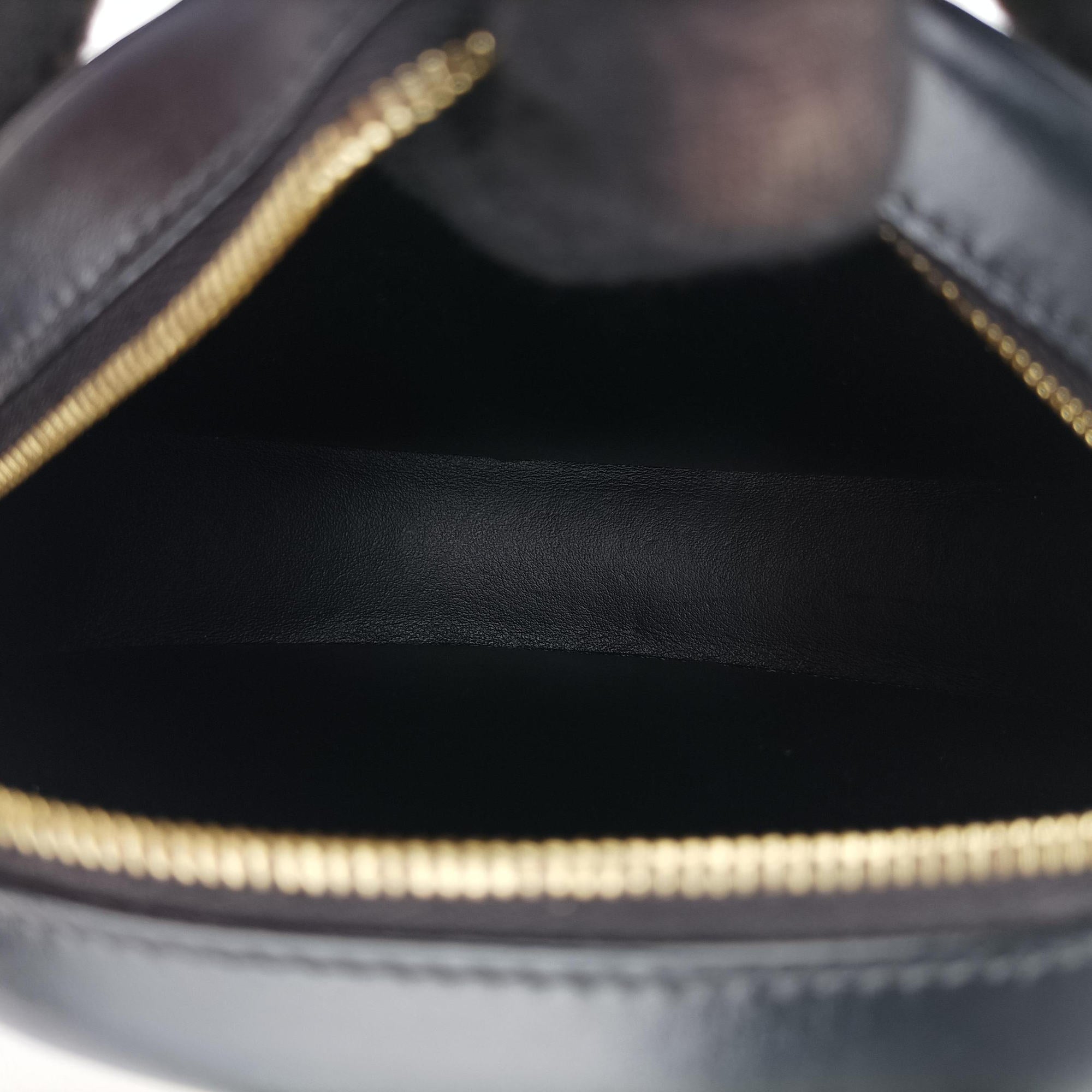 Pre-owned Celine Oval Purse Cuir Triomphe Black Leather x velour  shoulderbag | stylenewstar